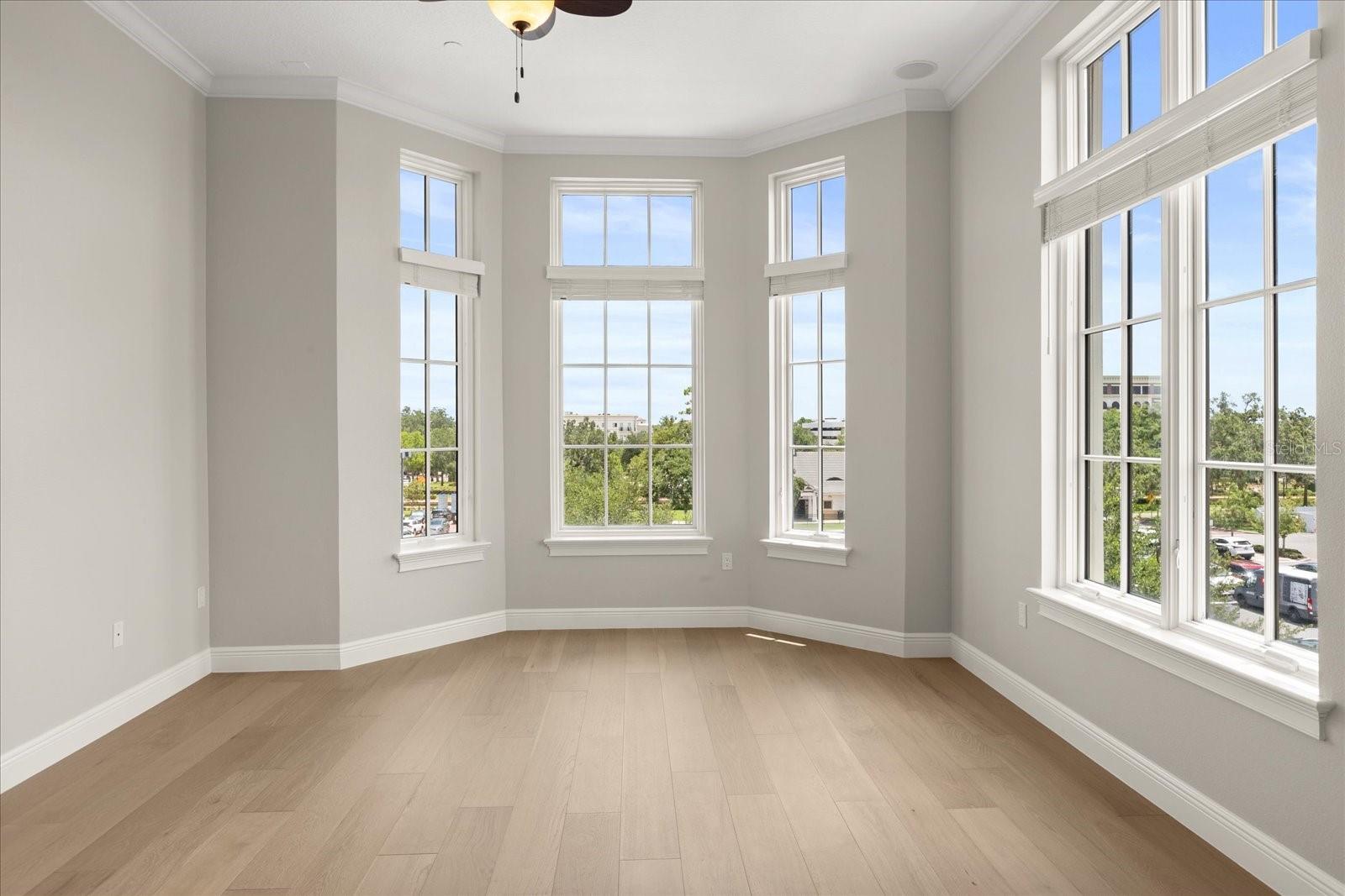 Image 14 of 70 For 101 New York Avenue 313