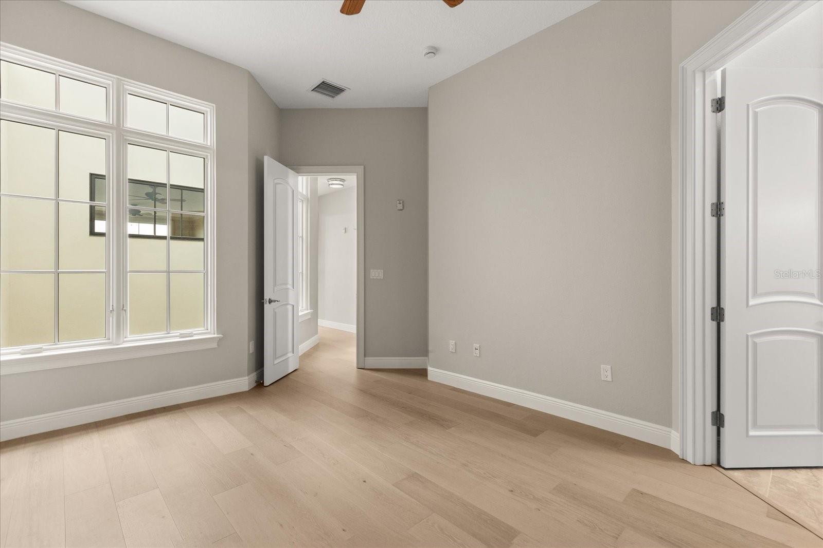 Image 34 of 70 For 101 New York Avenue 313