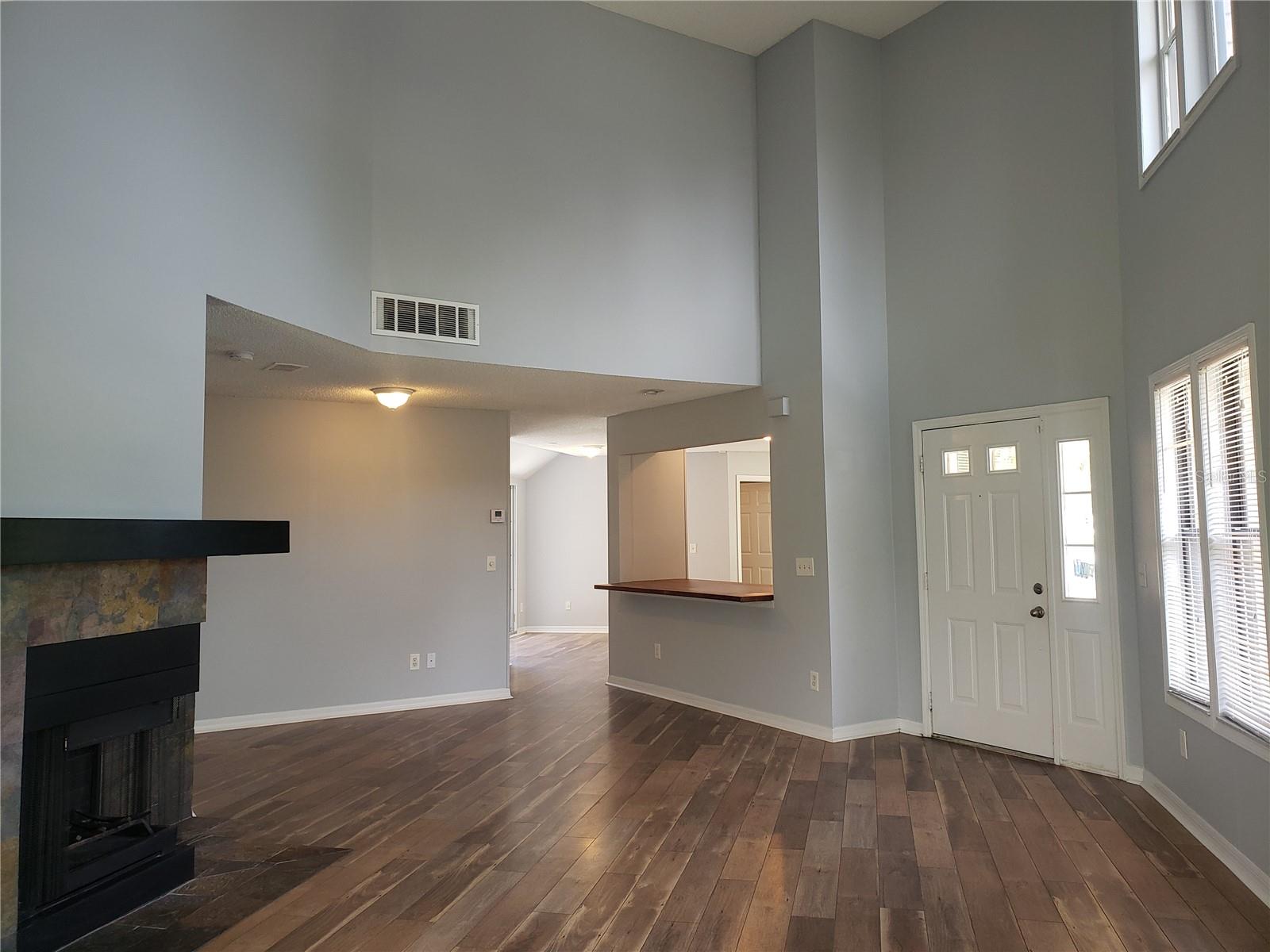 Image 2 of 14 For 7246 Della Drive