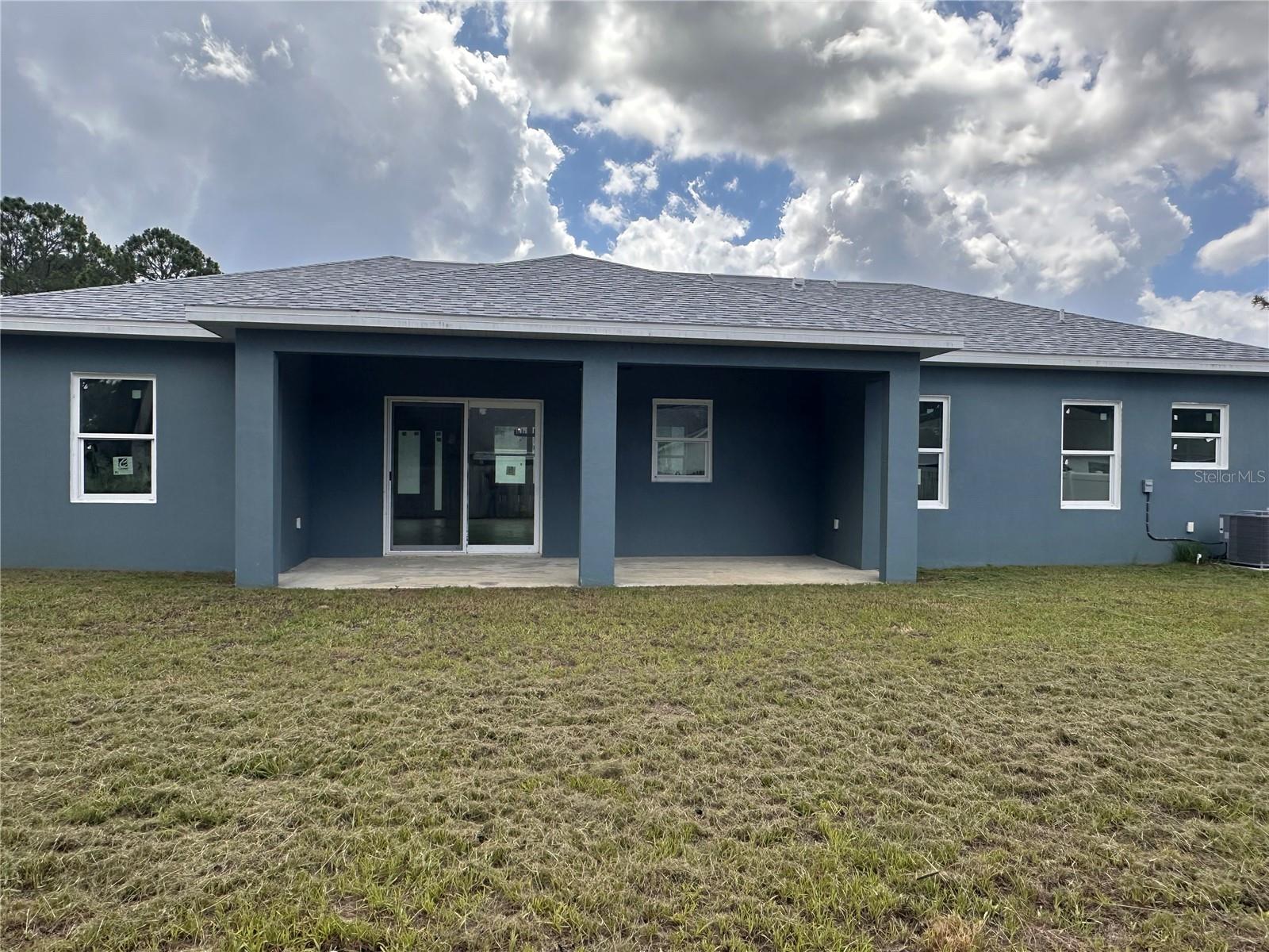 Image 67 of 73 For 708 Daysland Avenue Sw