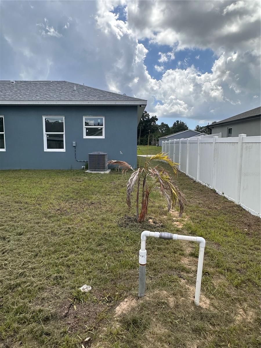 Image 68 of 73 For 708 Daysland Avenue Sw
