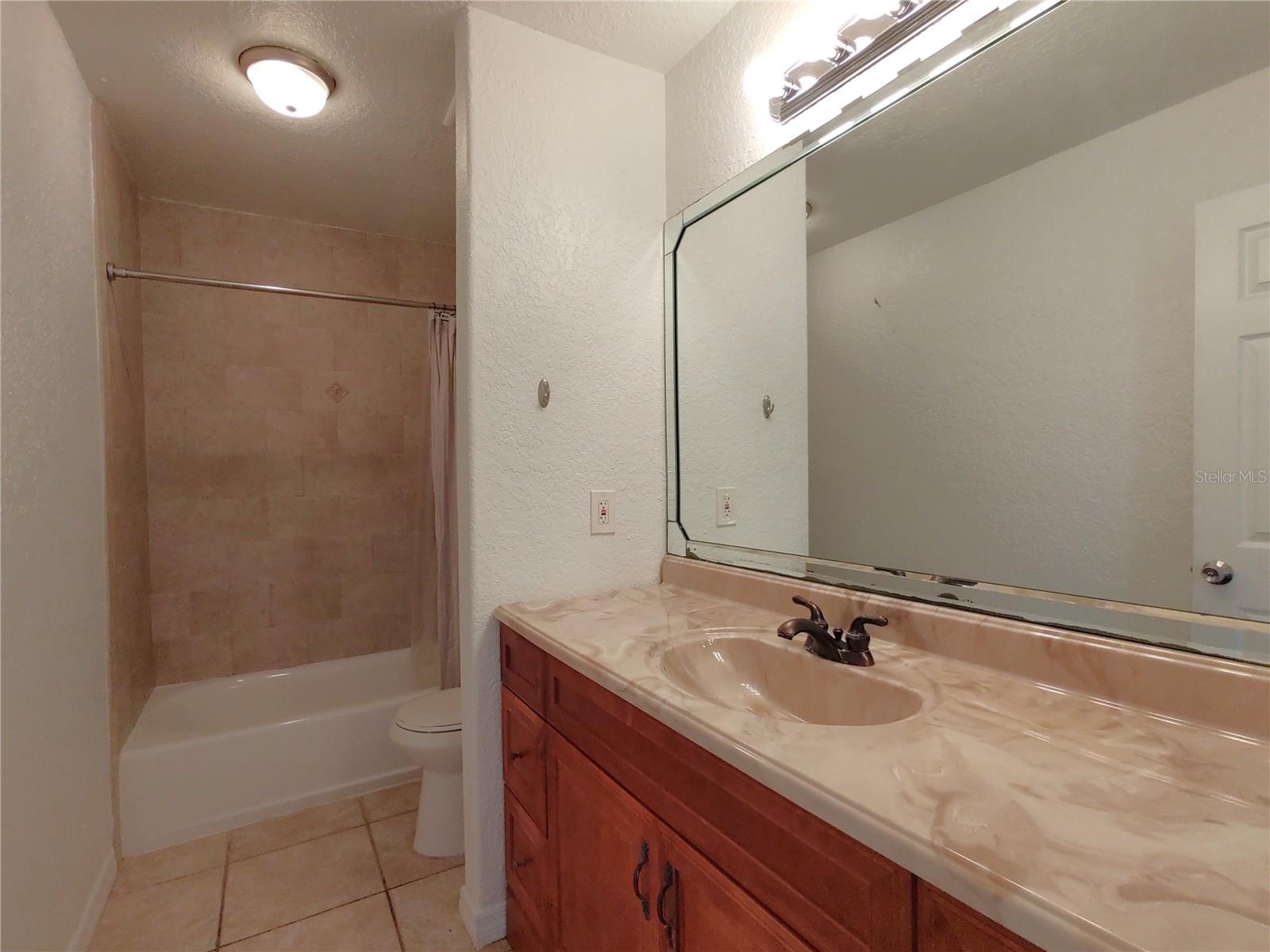 Image 26 of 47 For 538 Orange Drive 11