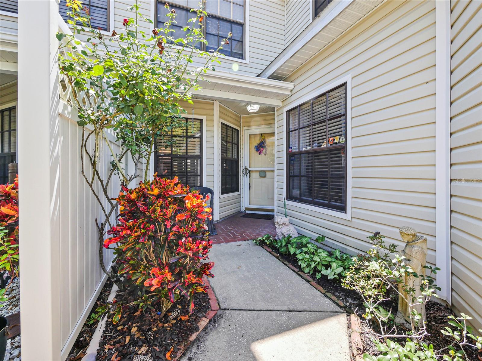 Image 4 of 24 For 132 Baytree Boulevard