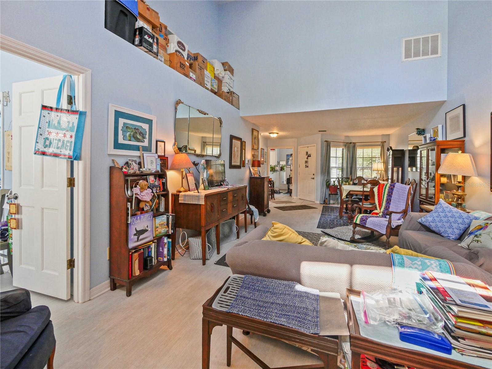 Image 7 of 24 For 132 Baytree Boulevard