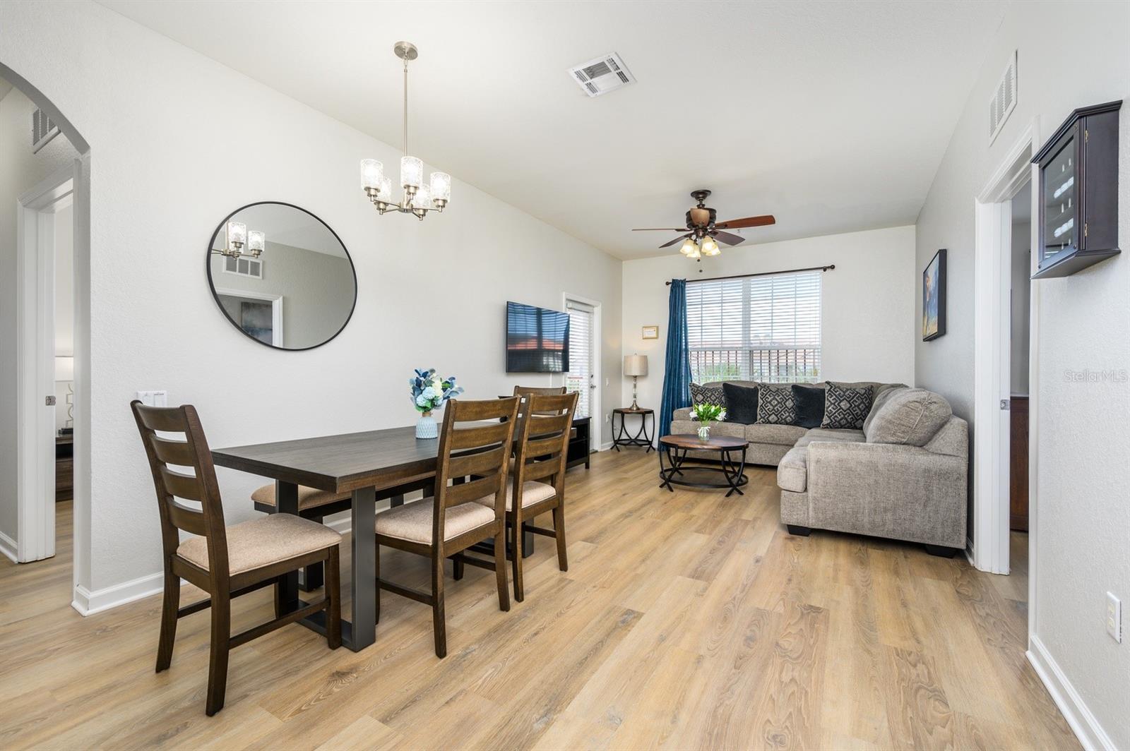 Image 8 of 22 For 4862 Cayview Avenue 410