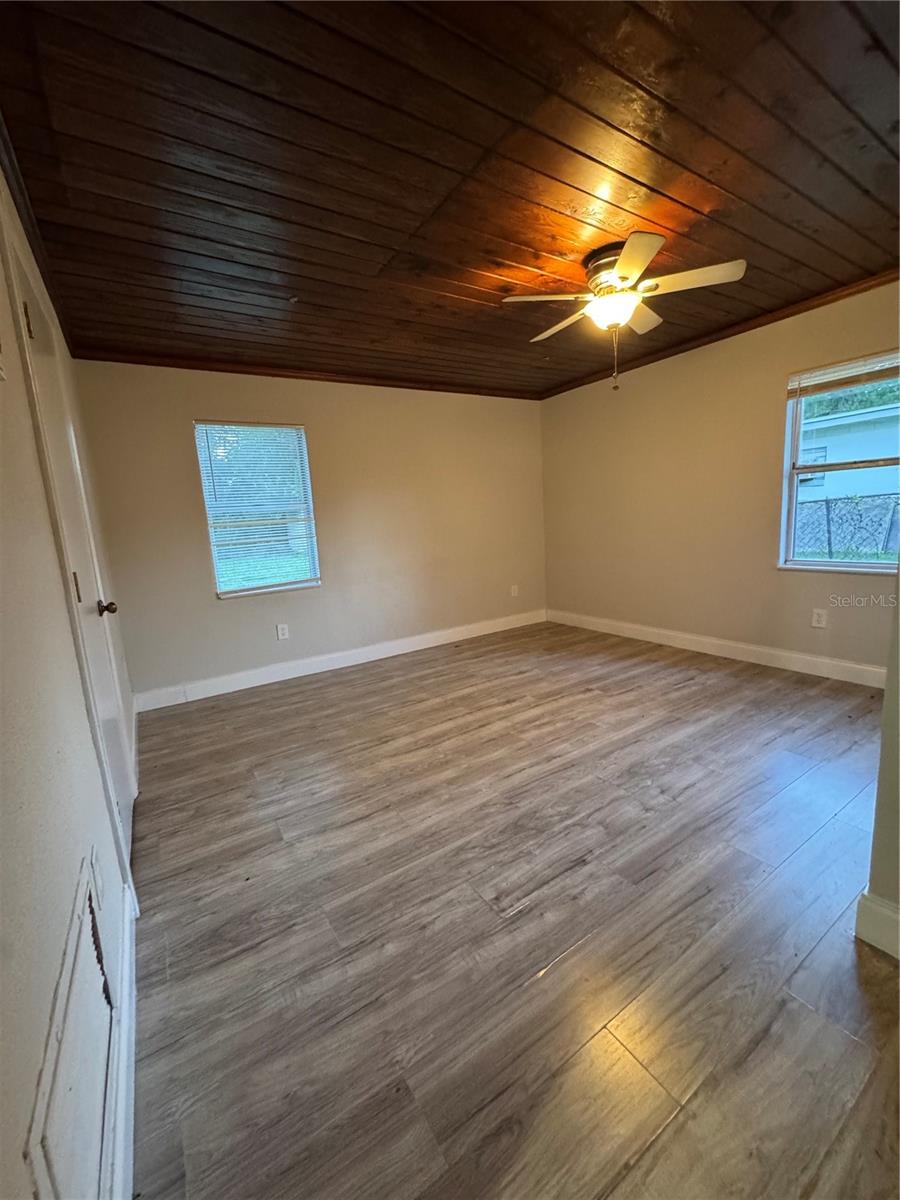 Image 7 of 8 For 1209 Baltimore Drive
