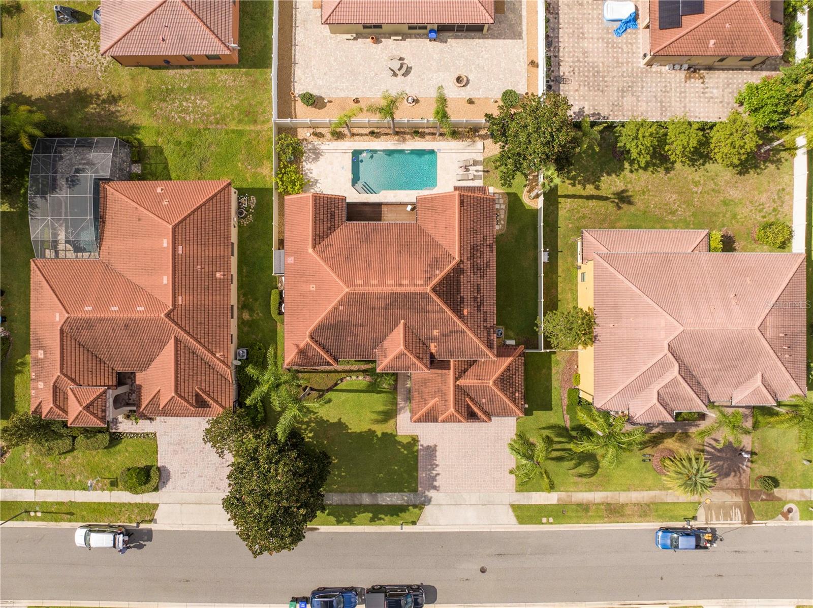 Image 4 of 99 For 3119 Falconhill Drive