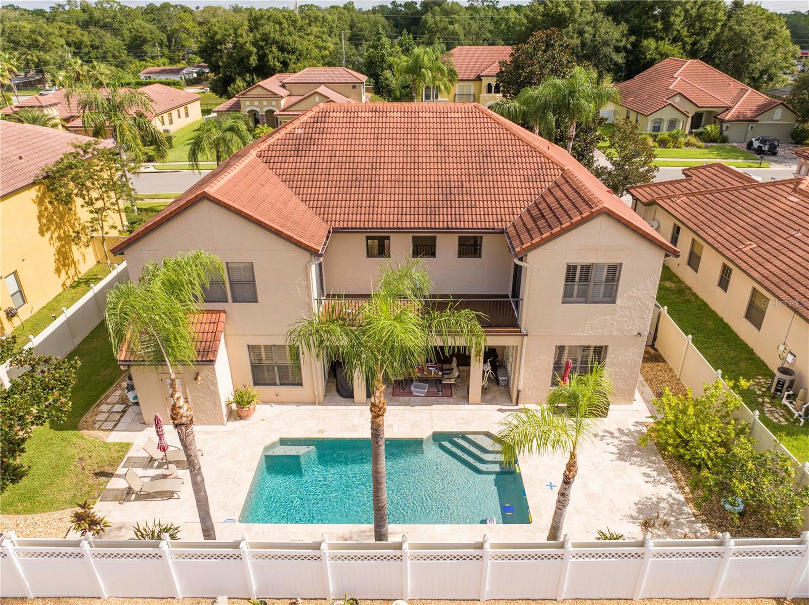 Image 5 of 99 For 3119 Falconhill Drive
