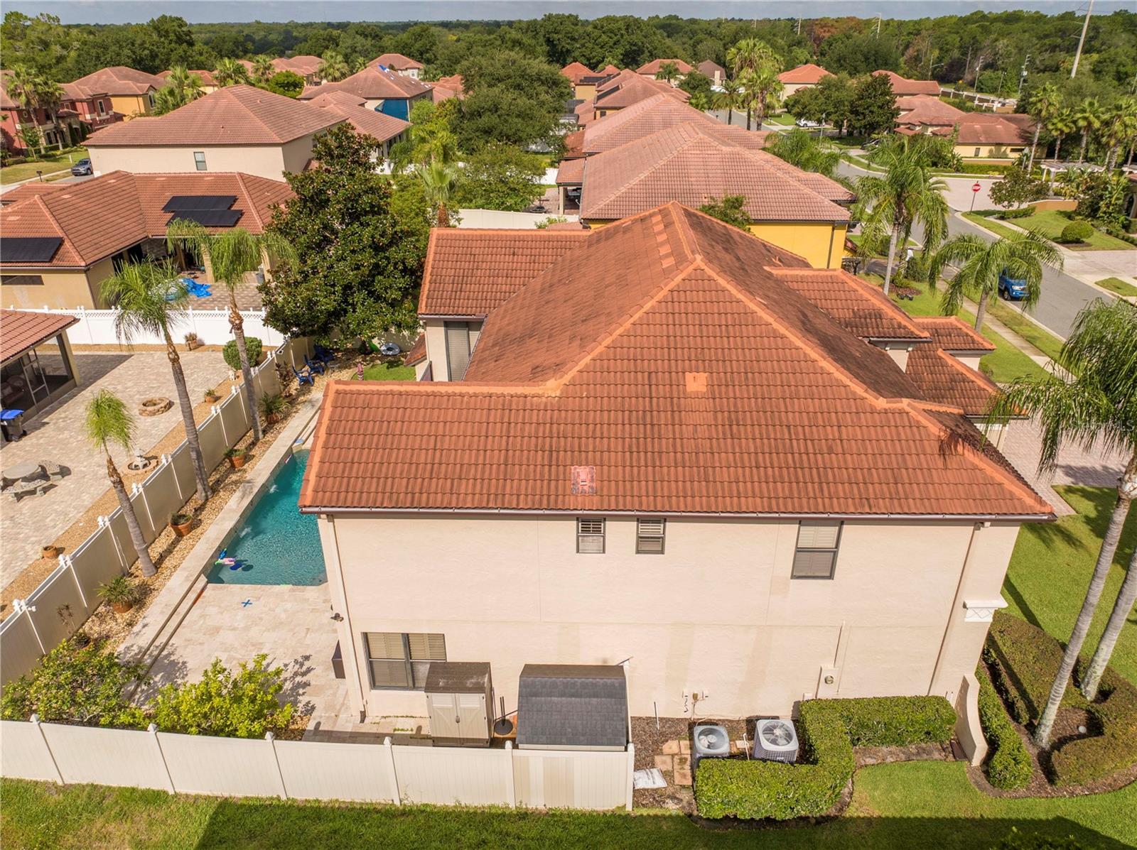 Image 7 of 99 For 3119 Falconhill Drive