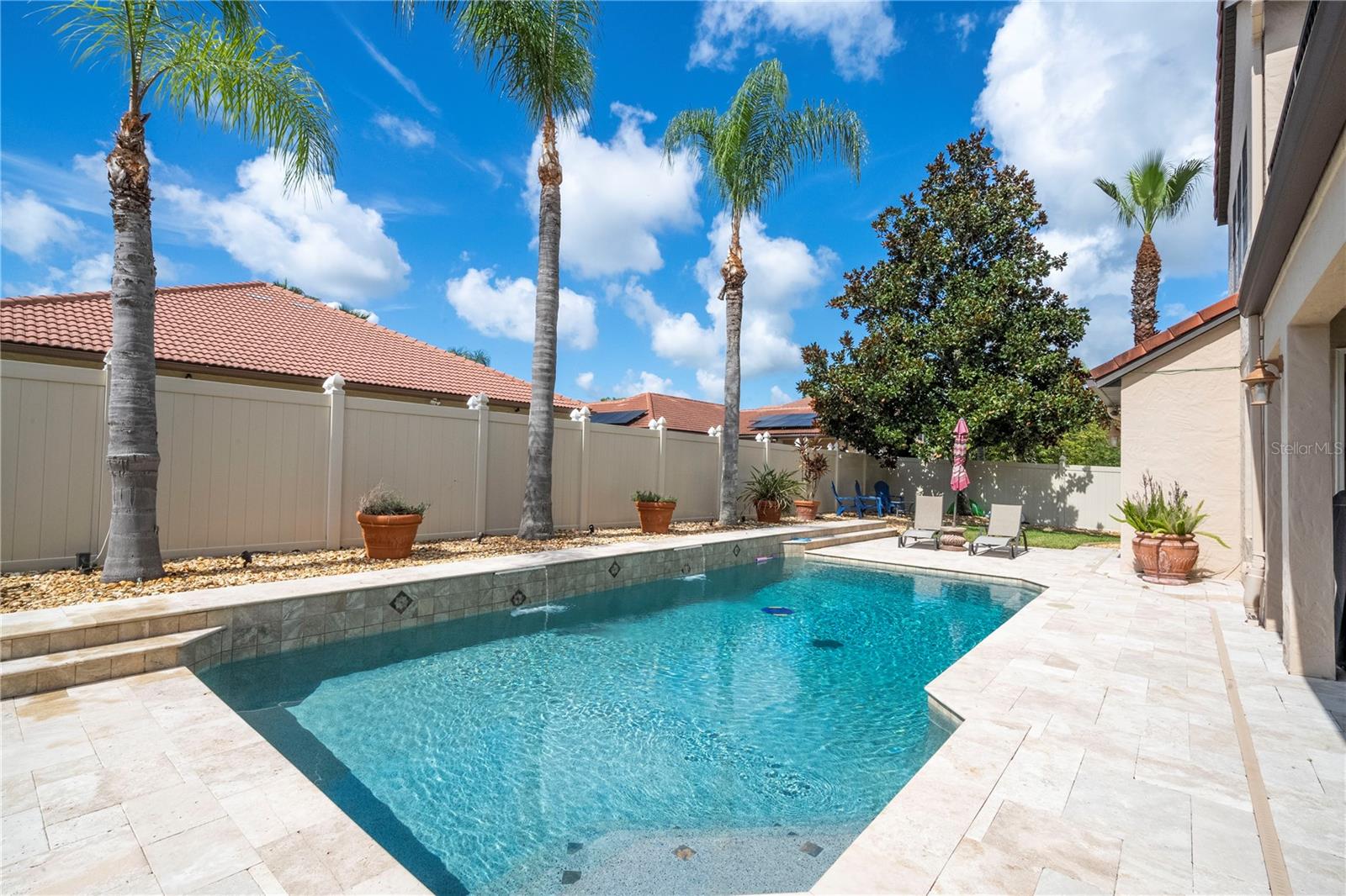 Image 80 of 99 For 3119 Falconhill Drive