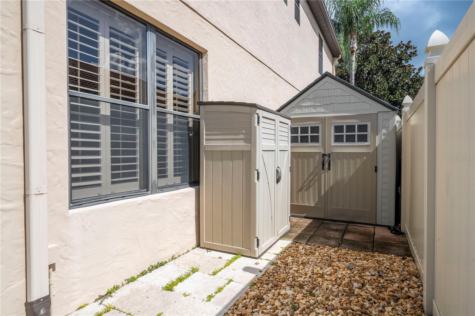 Image 85 of 99 For 3119 Falconhill Drive