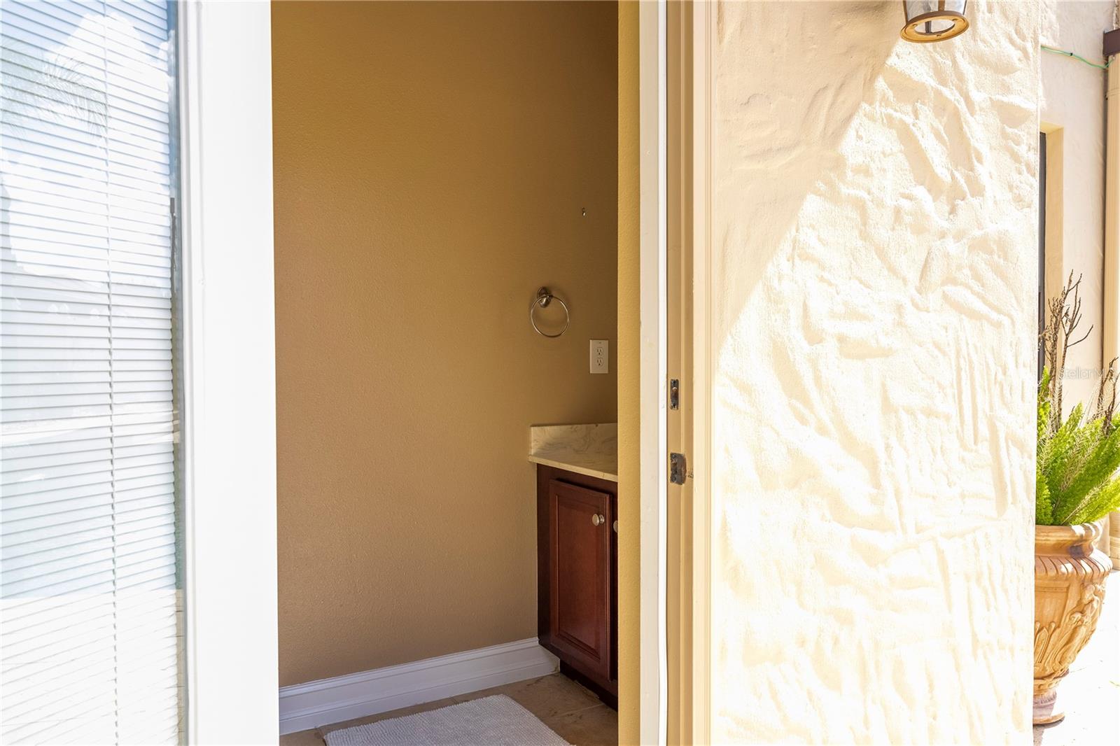 Image 90 of 99 For 3119 Falconhill Drive