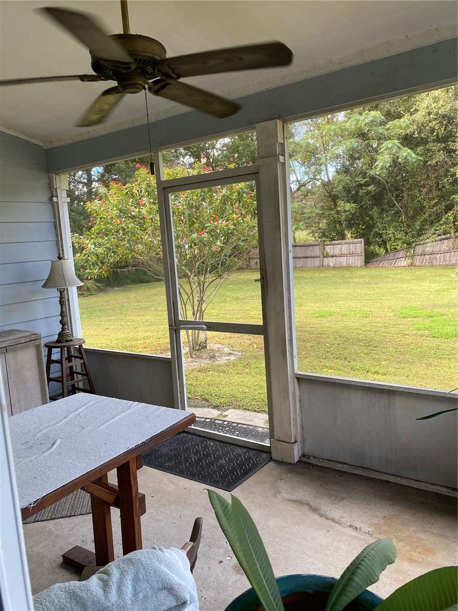 Image 3 of 14 For 1418 Prairie Lake Boulevard