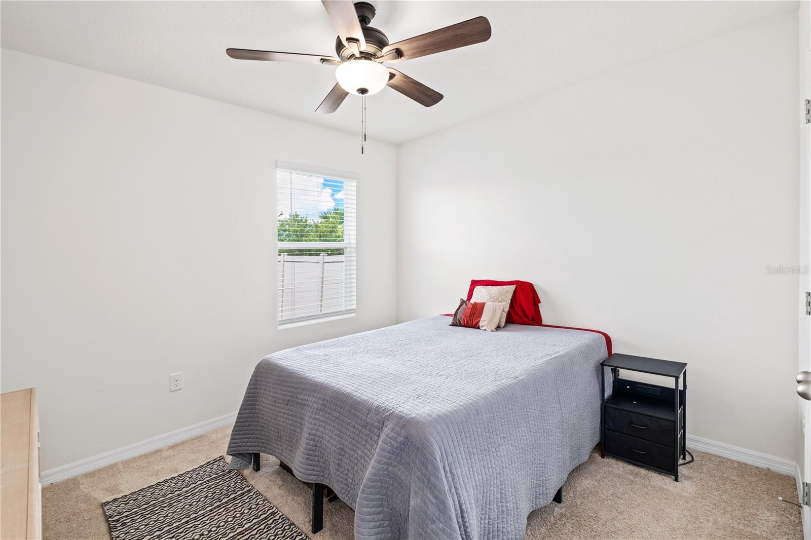 Image 15 of 33 For 3302 Eastgrove Terrace