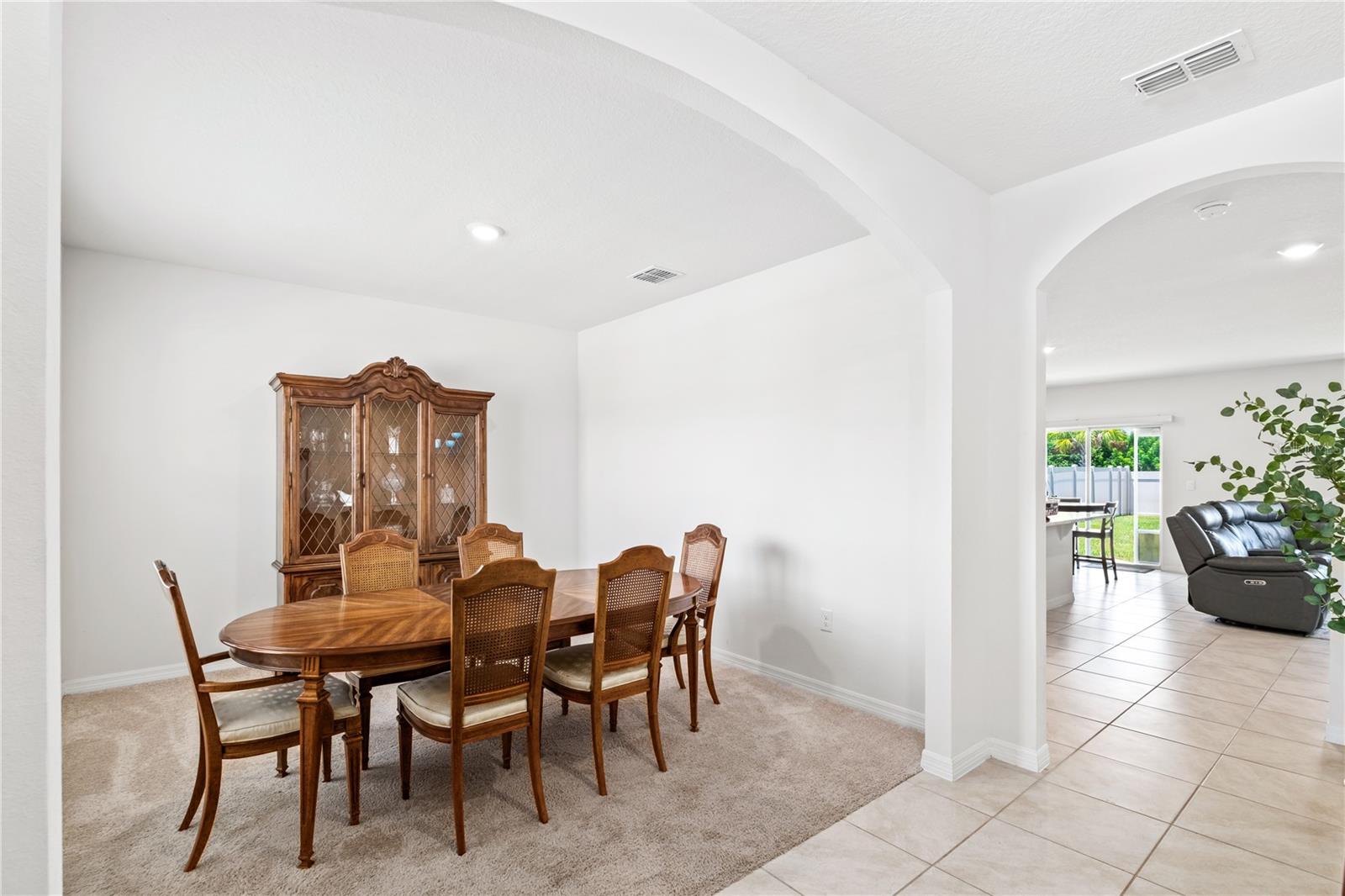 Image 3 of 33 For 3302 Eastgrove Terrace