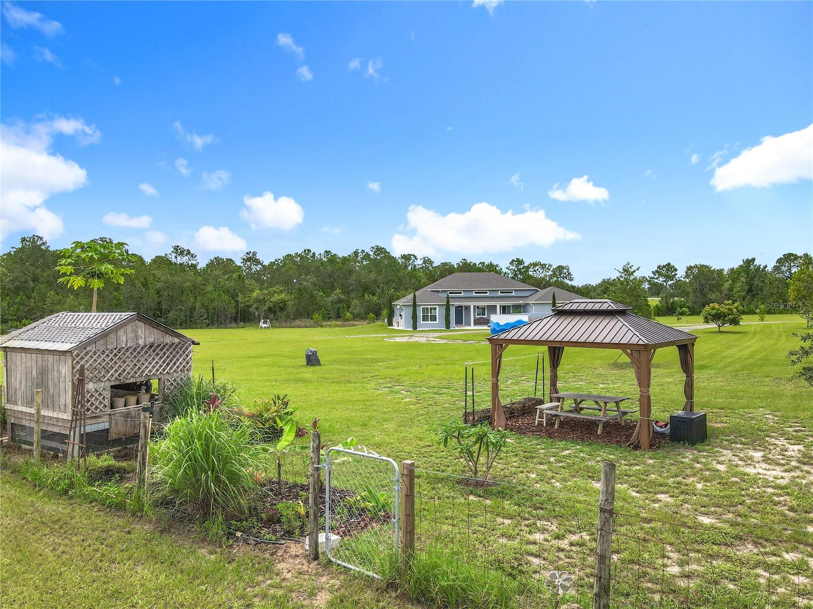 Image 88 of 90 For 10220 & 10224 Bay Lake Road