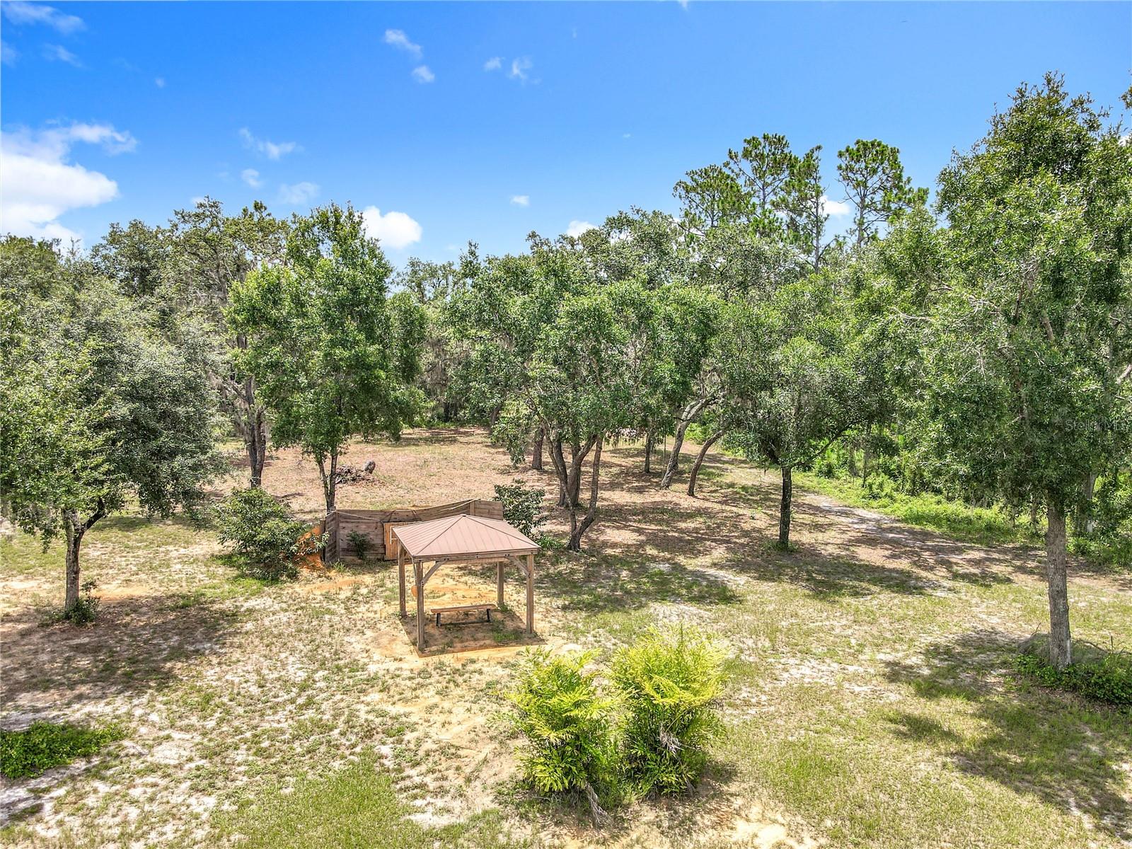 Image 89 of 90 For 10220 & 10224 Bay Lake Road