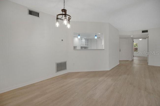 Image 9 of 42 For 1246 Saint Tropez Circle Ge