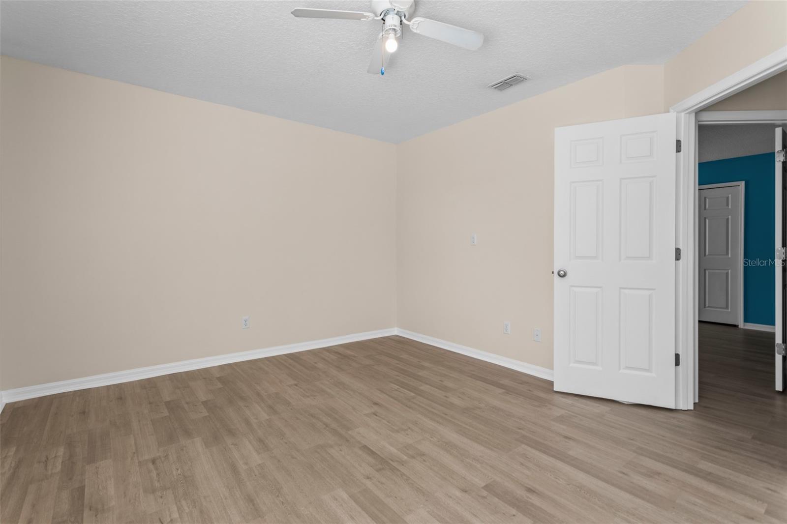 Image 22 of 38 For 7801 Belvoir Drive