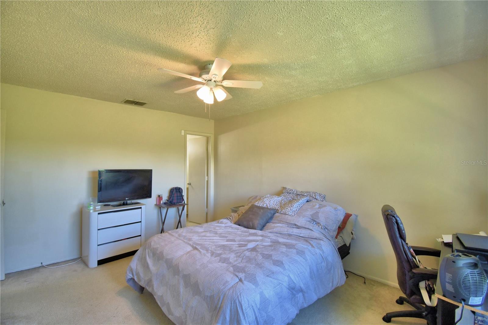Image 20 of 38 For 5170 Cimarron Drive