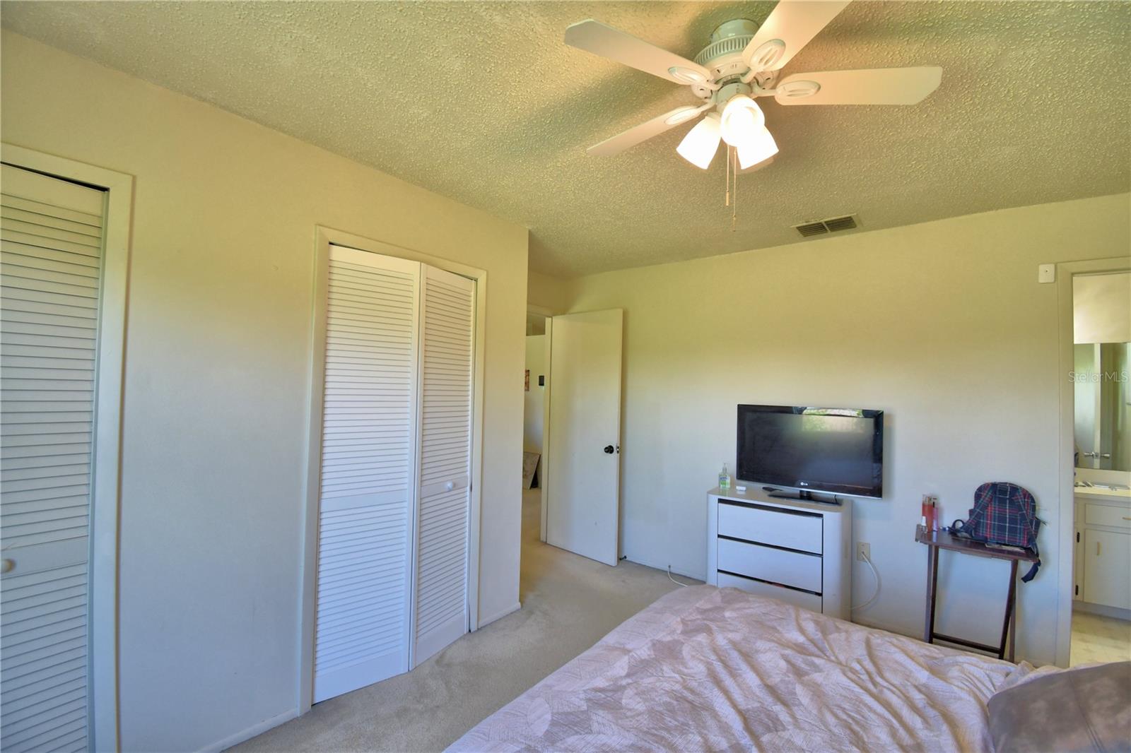 Image 21 of 38 For 5170 Cimarron Drive