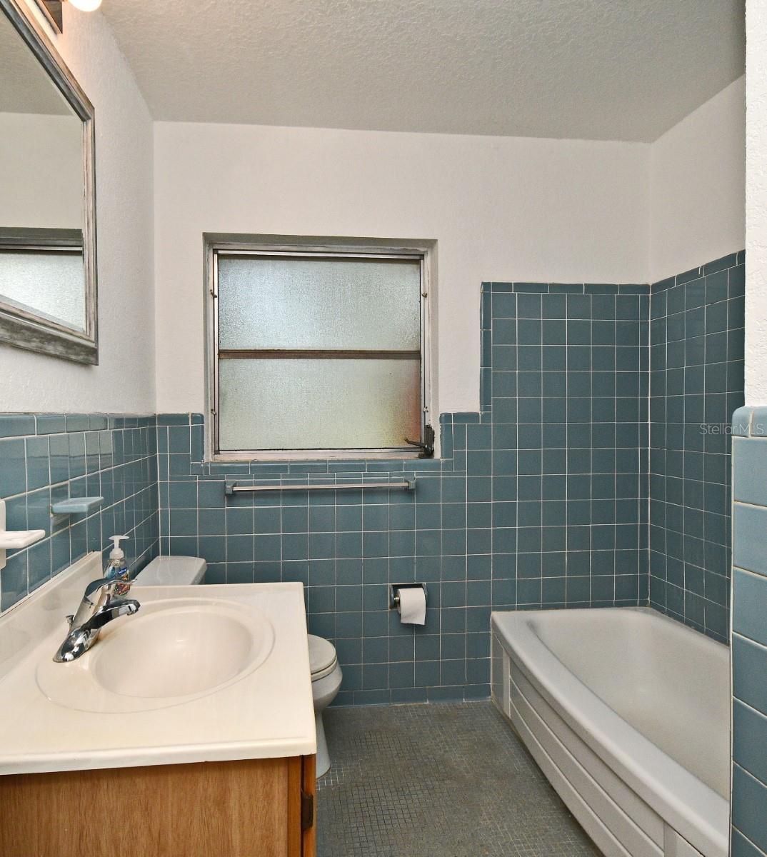 Image 17 of 39 For 3191 Cashmere Drive
