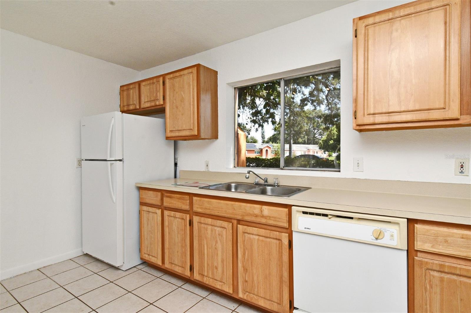 Image 9 of 39 For 3191 Cashmere Drive