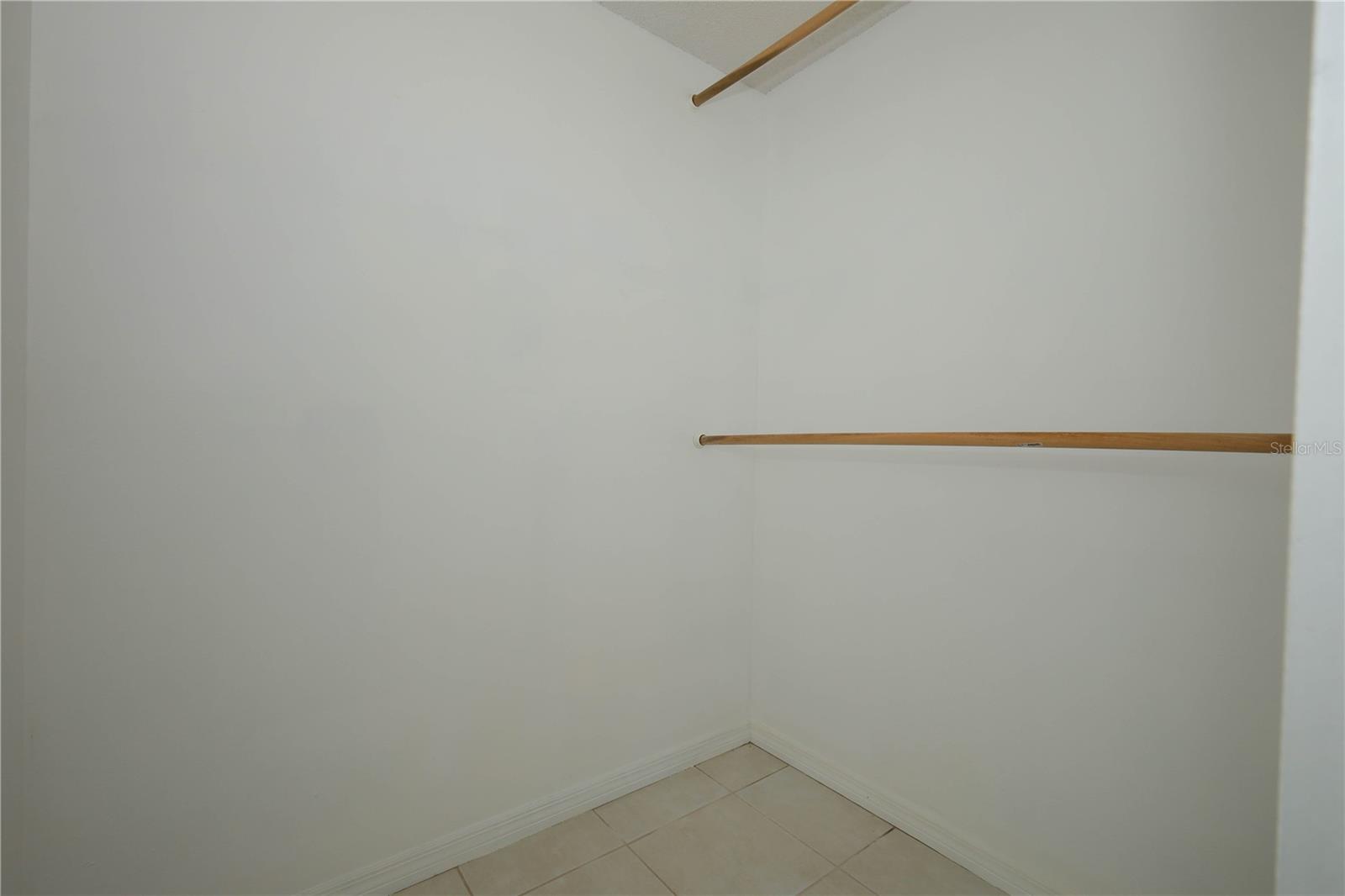 Image 35 of 93 For 4445 Bridgewater Drive