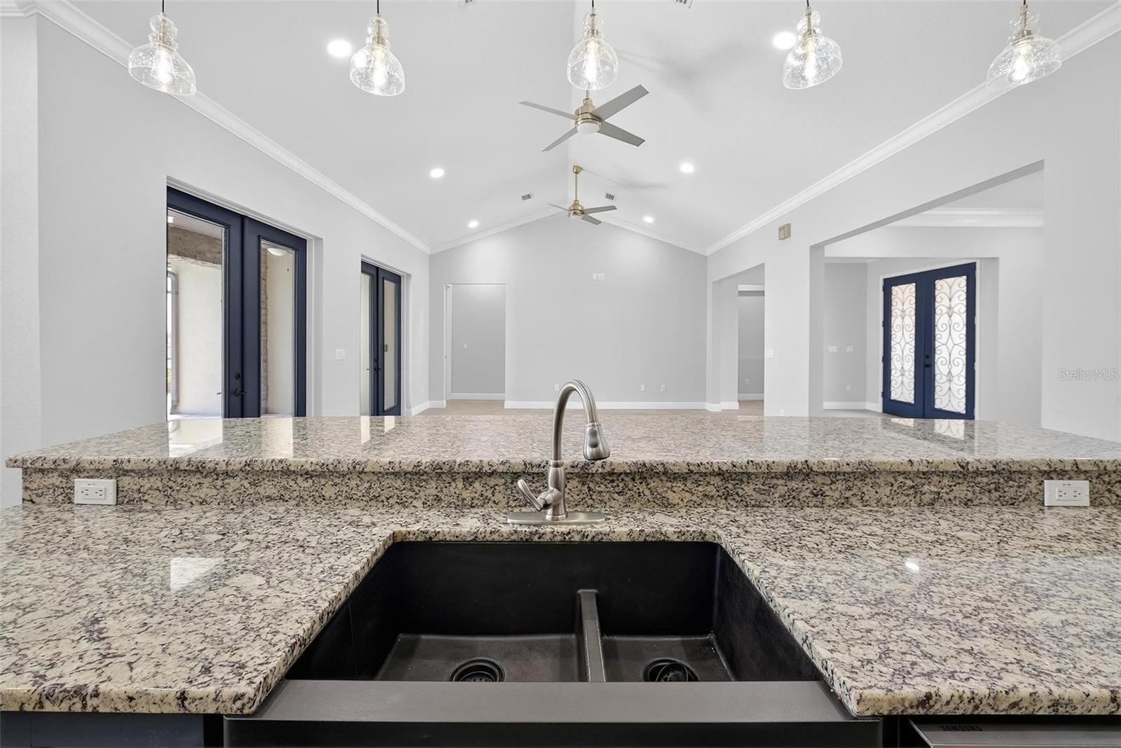 Image 17 of 100 For 525 Pond Cypress Court