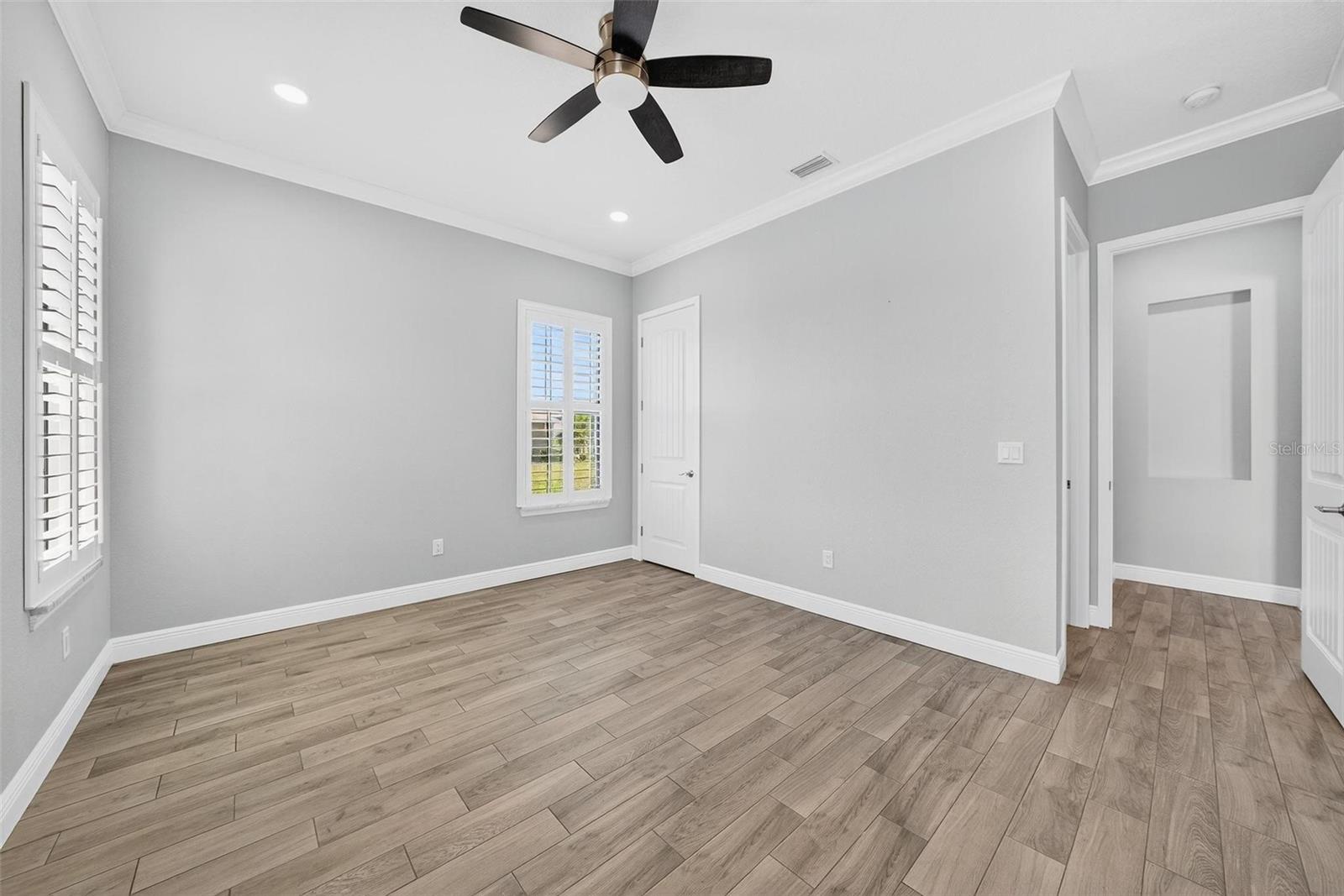 Image 23 of 100 For 525 Pond Cypress Court