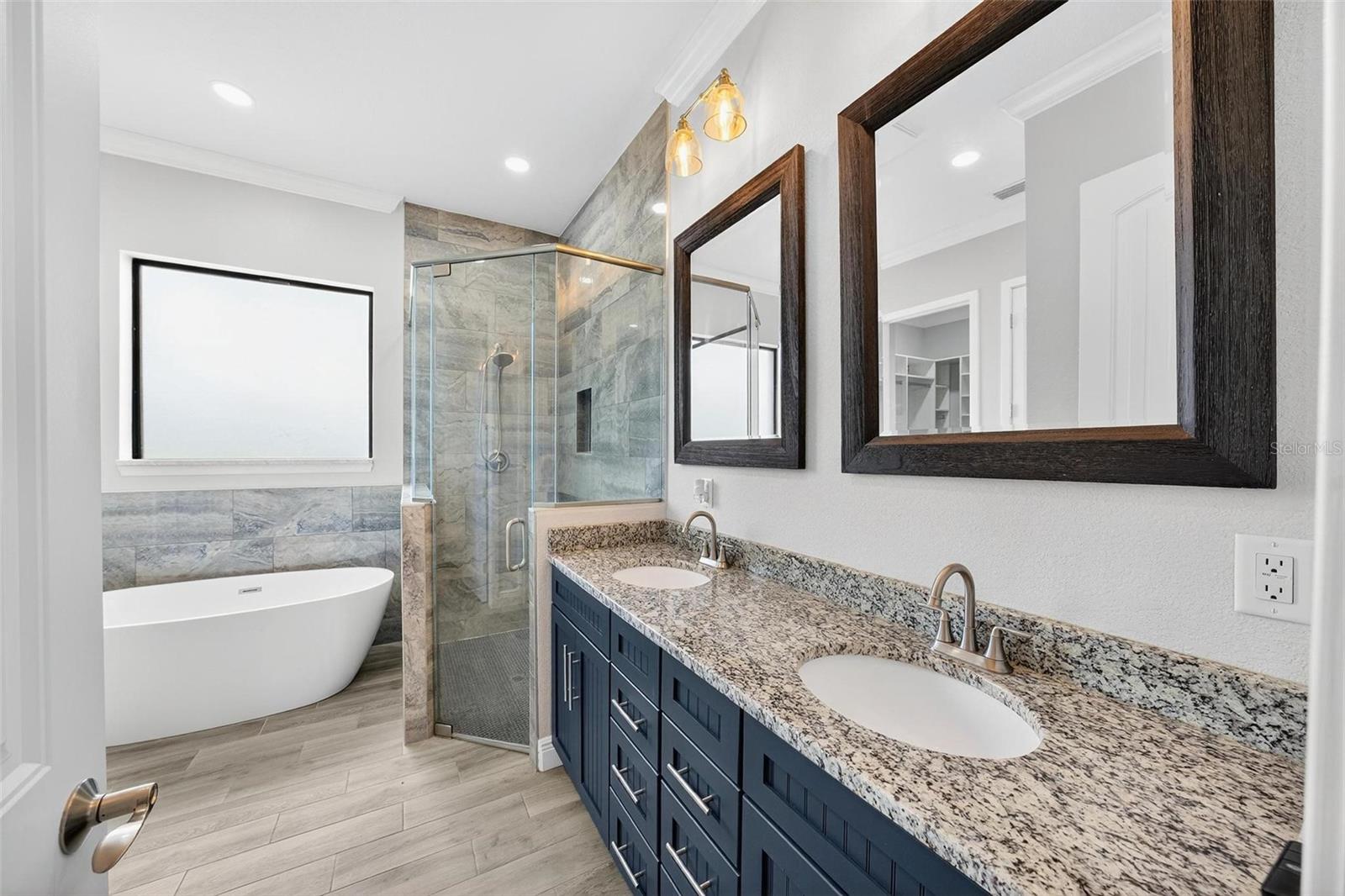 Image 41 of 100 For 525 Pond Cypress Court