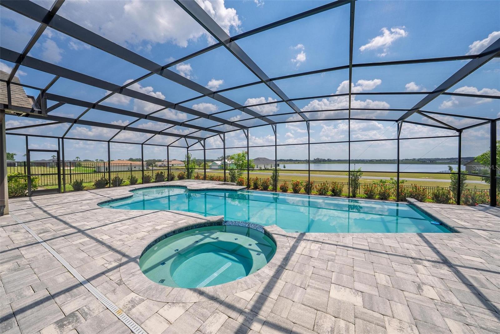 Image 59 of 100 For 525 Pond Cypress Court