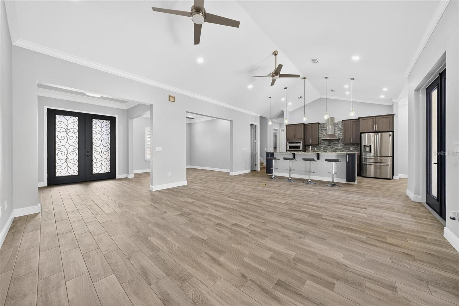 Image 6 of 100 For 525 Pond Cypress Court