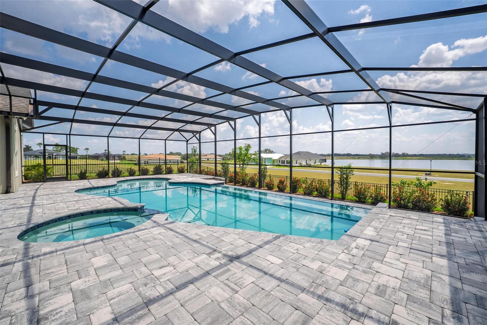 Image 60 of 100 For 525 Pond Cypress Court