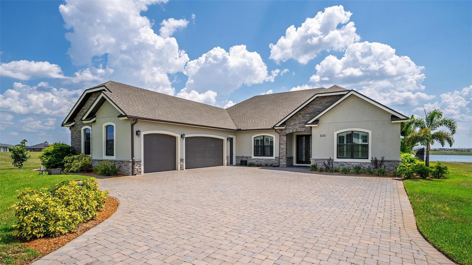 Image 65 of 100 For 525 Pond Cypress Court