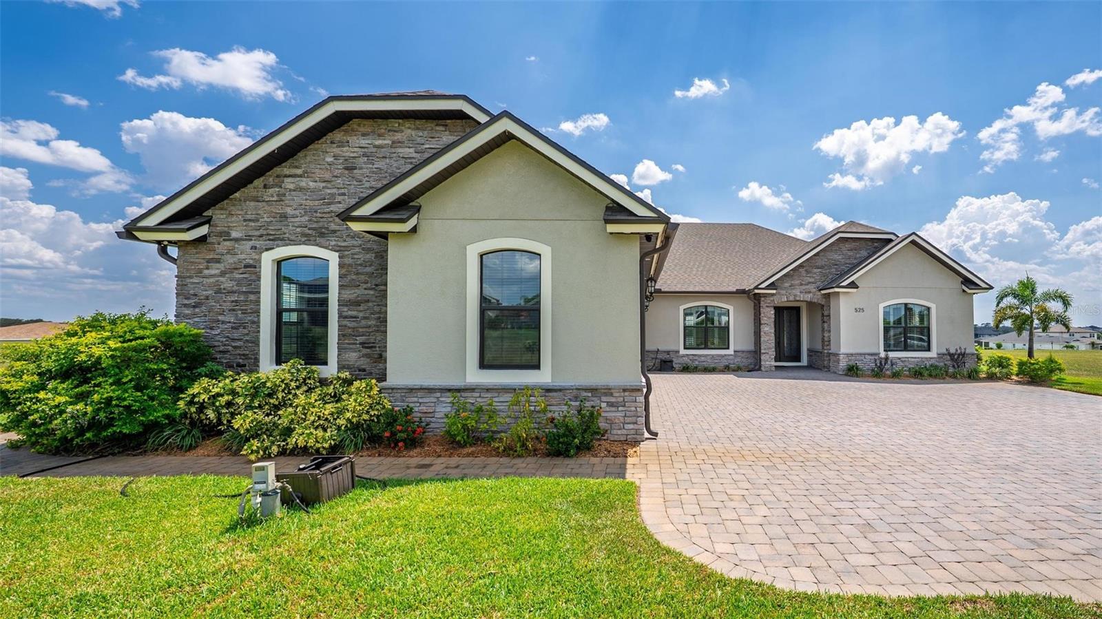 Image 67 of 100 For 525 Pond Cypress Court