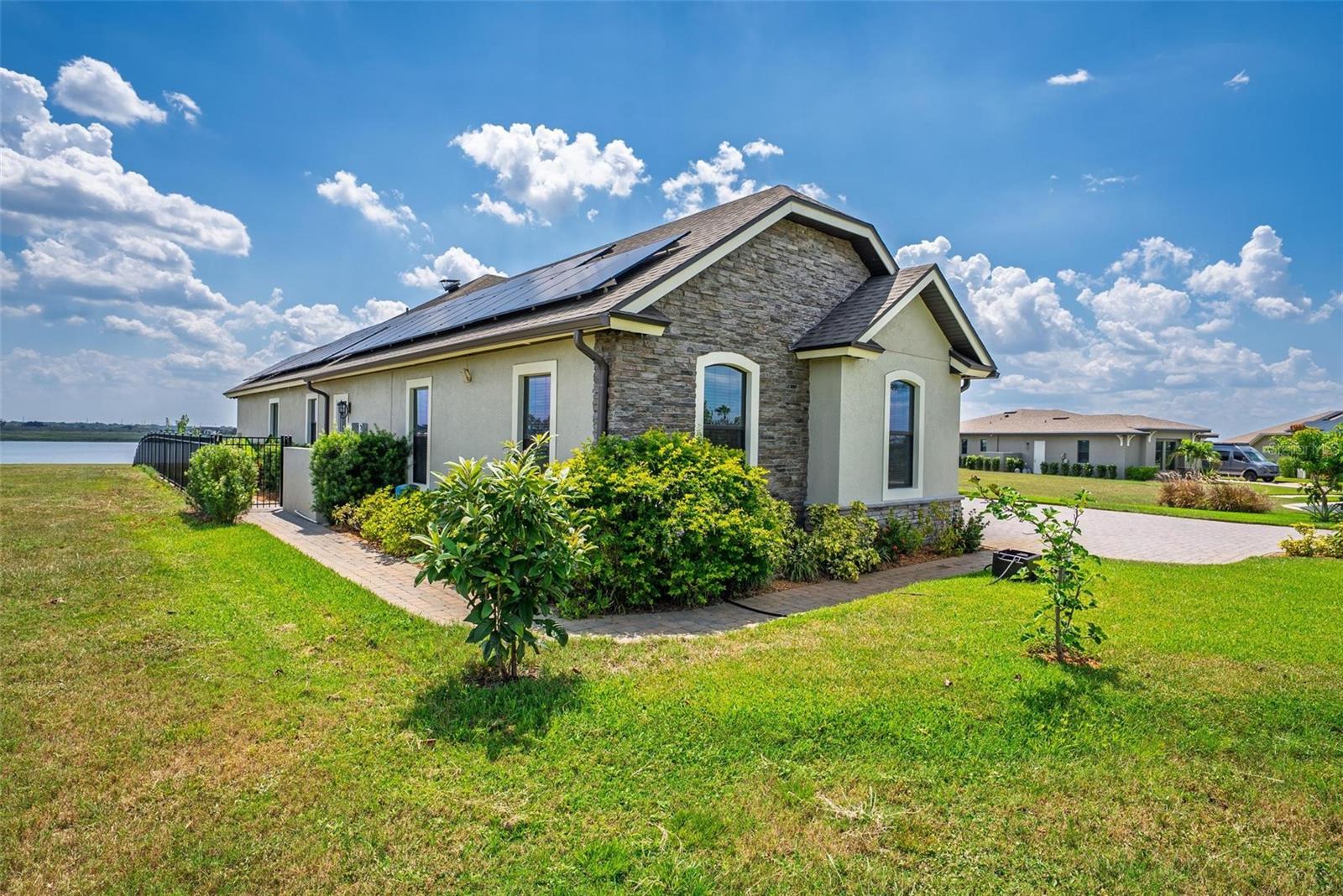 Image 68 of 100 For 525 Pond Cypress Court