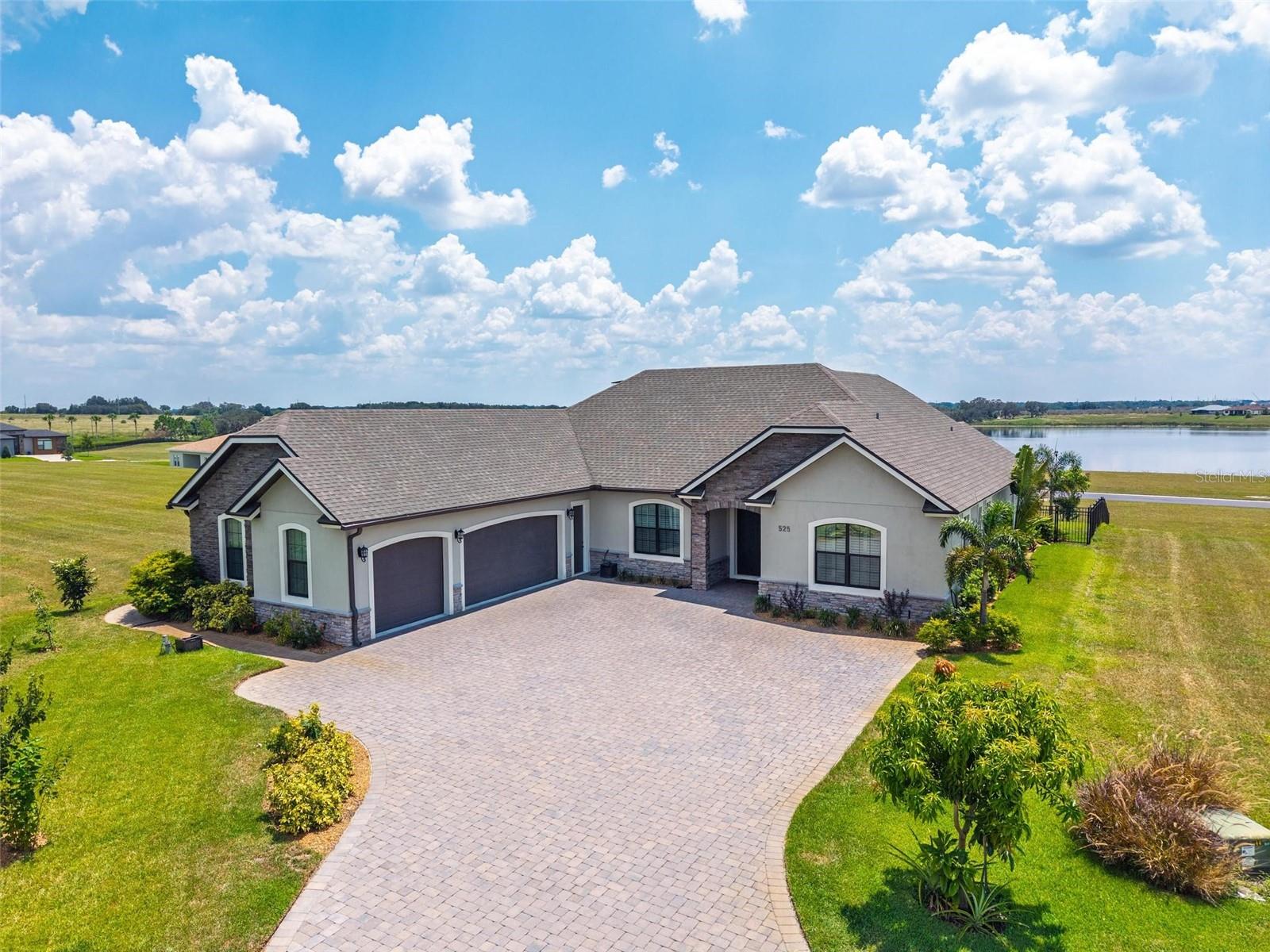 Image 69 of 100 For 525 Pond Cypress Court