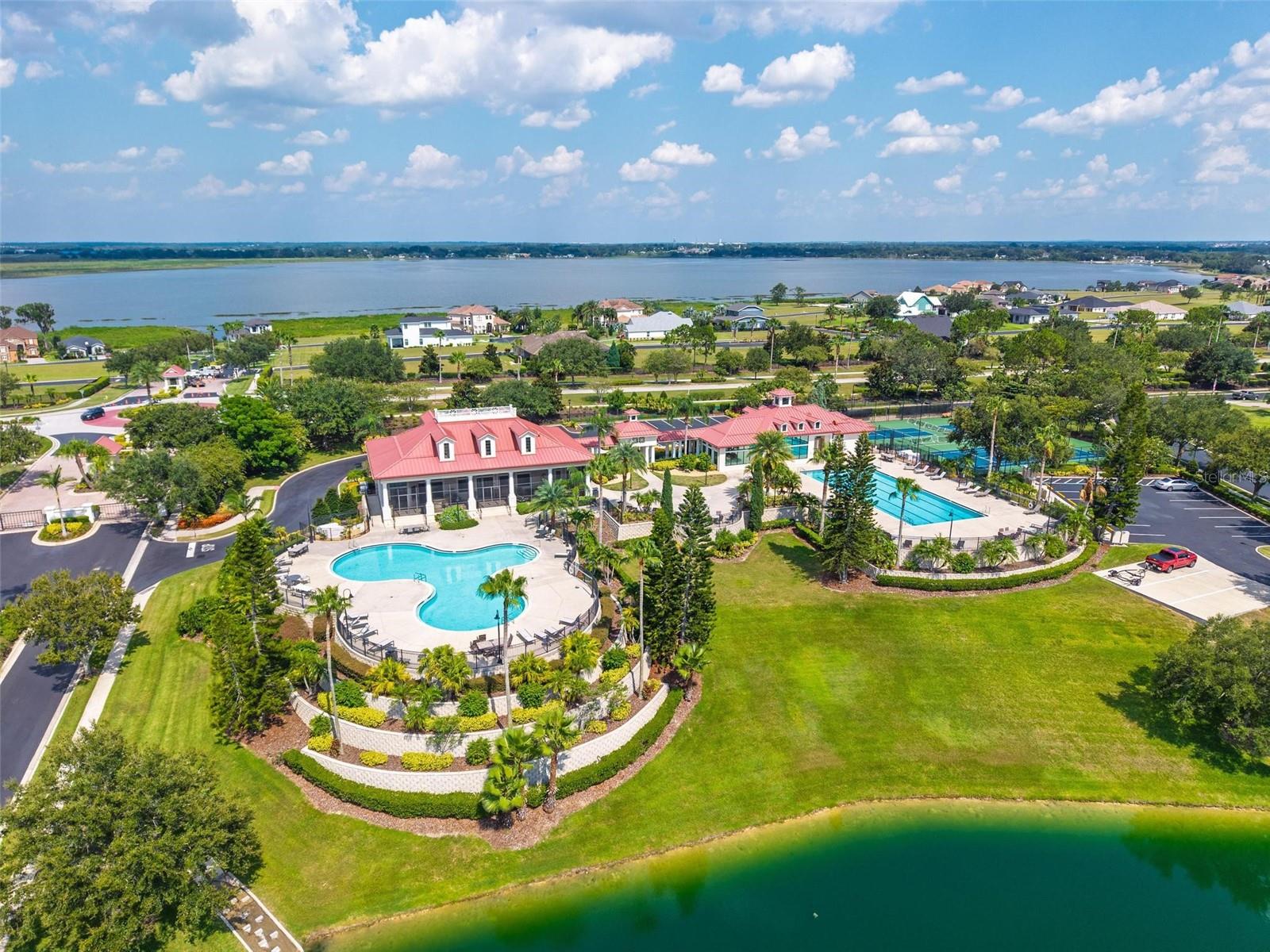Image 90 of 100 For 525 Pond Cypress Court