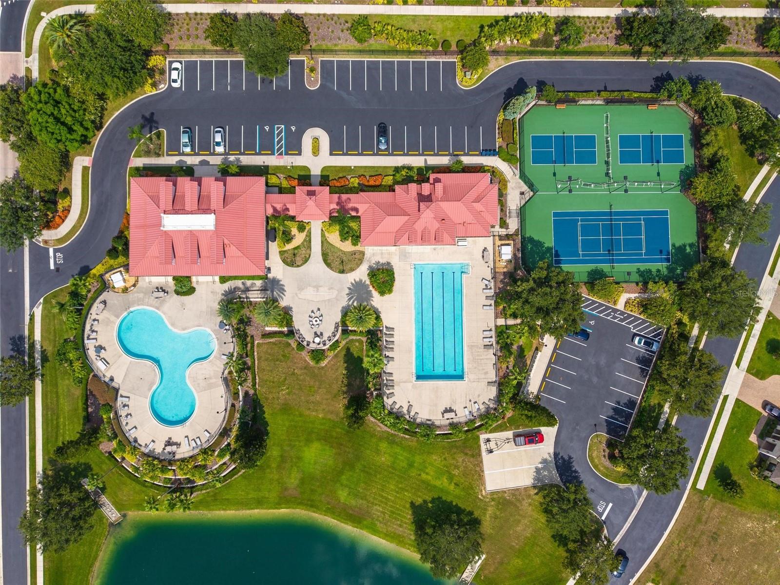 Image 96 of 100 For 525 Pond Cypress Court