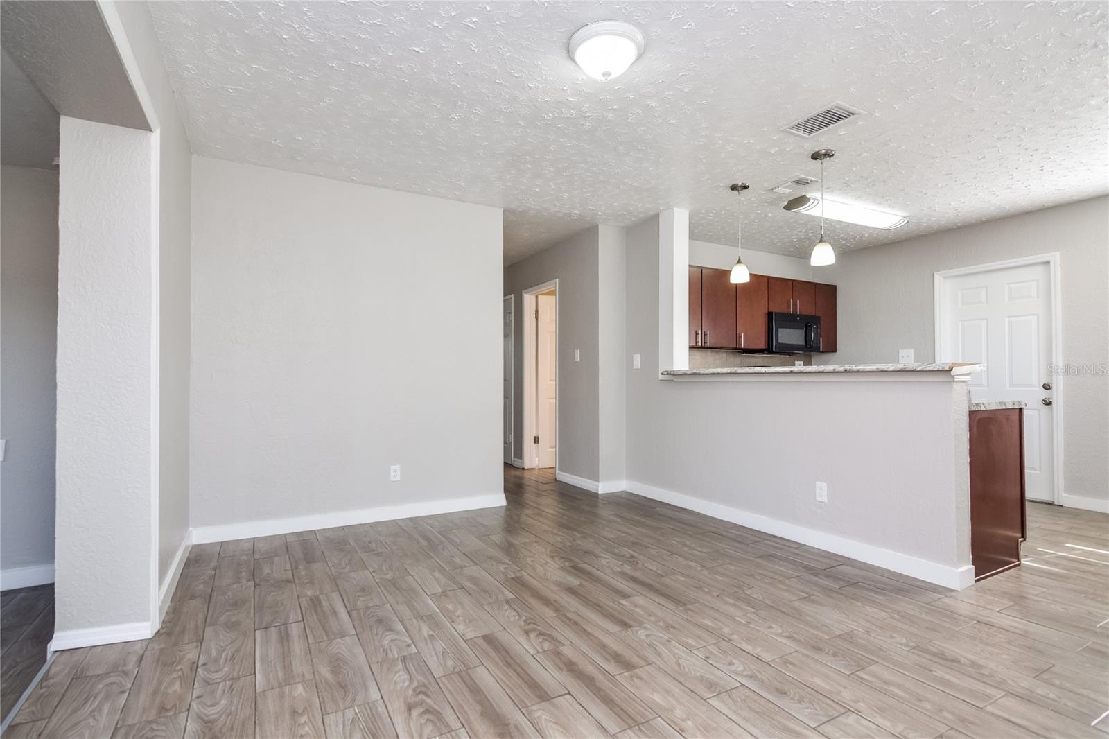 Image 8 of 15 For 5204 80th Street