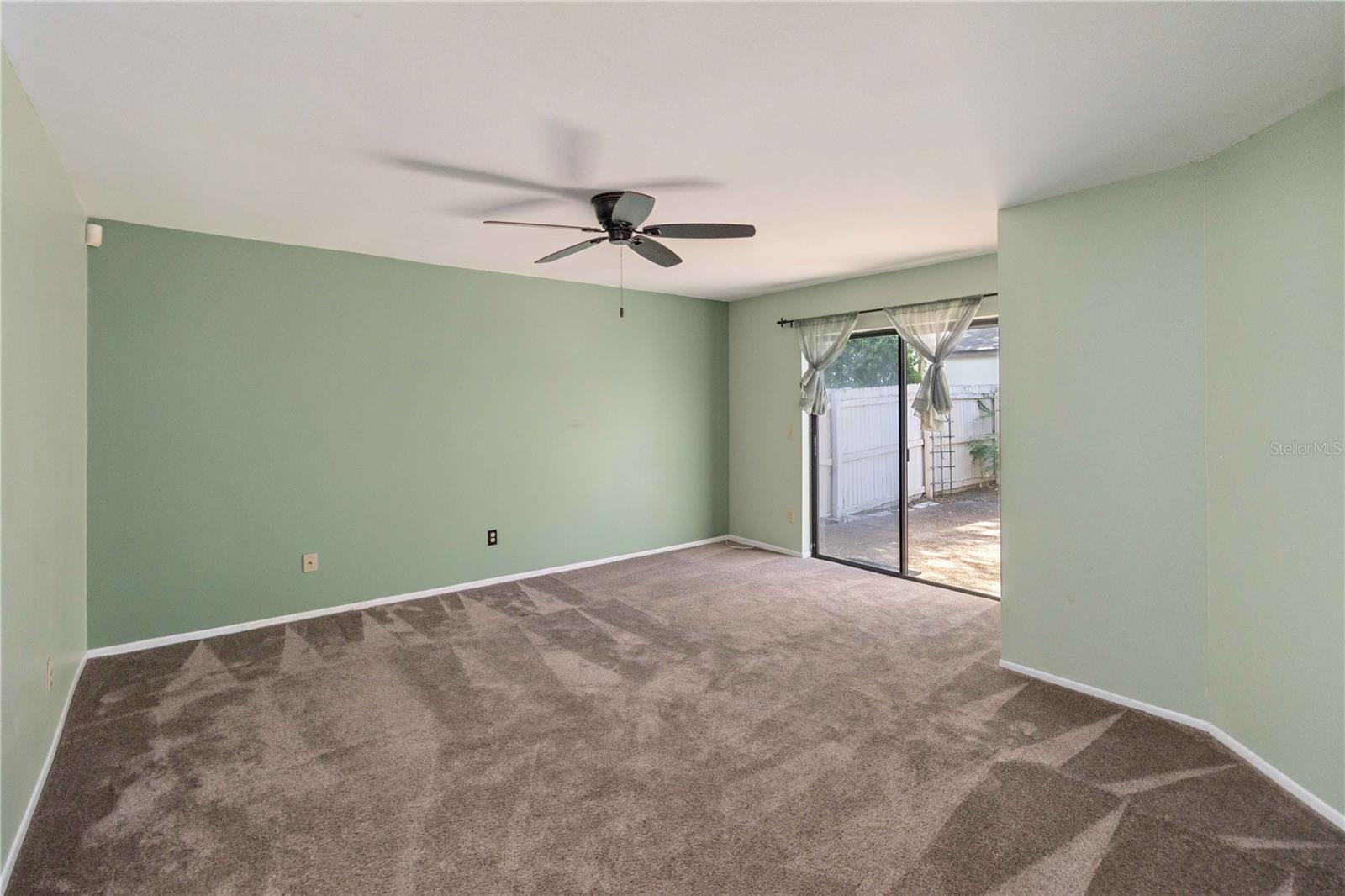 Image 12 of 27 For 610 Torrey Oaks Court