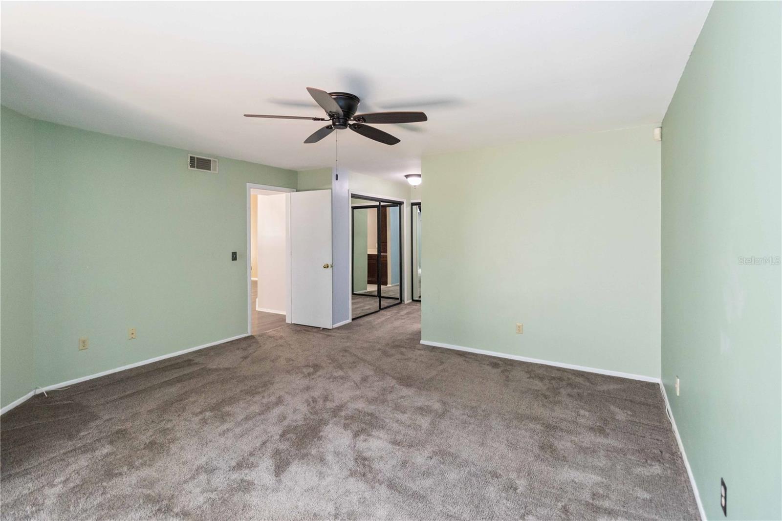 Image 13 of 27 For 610 Torrey Oaks Court
