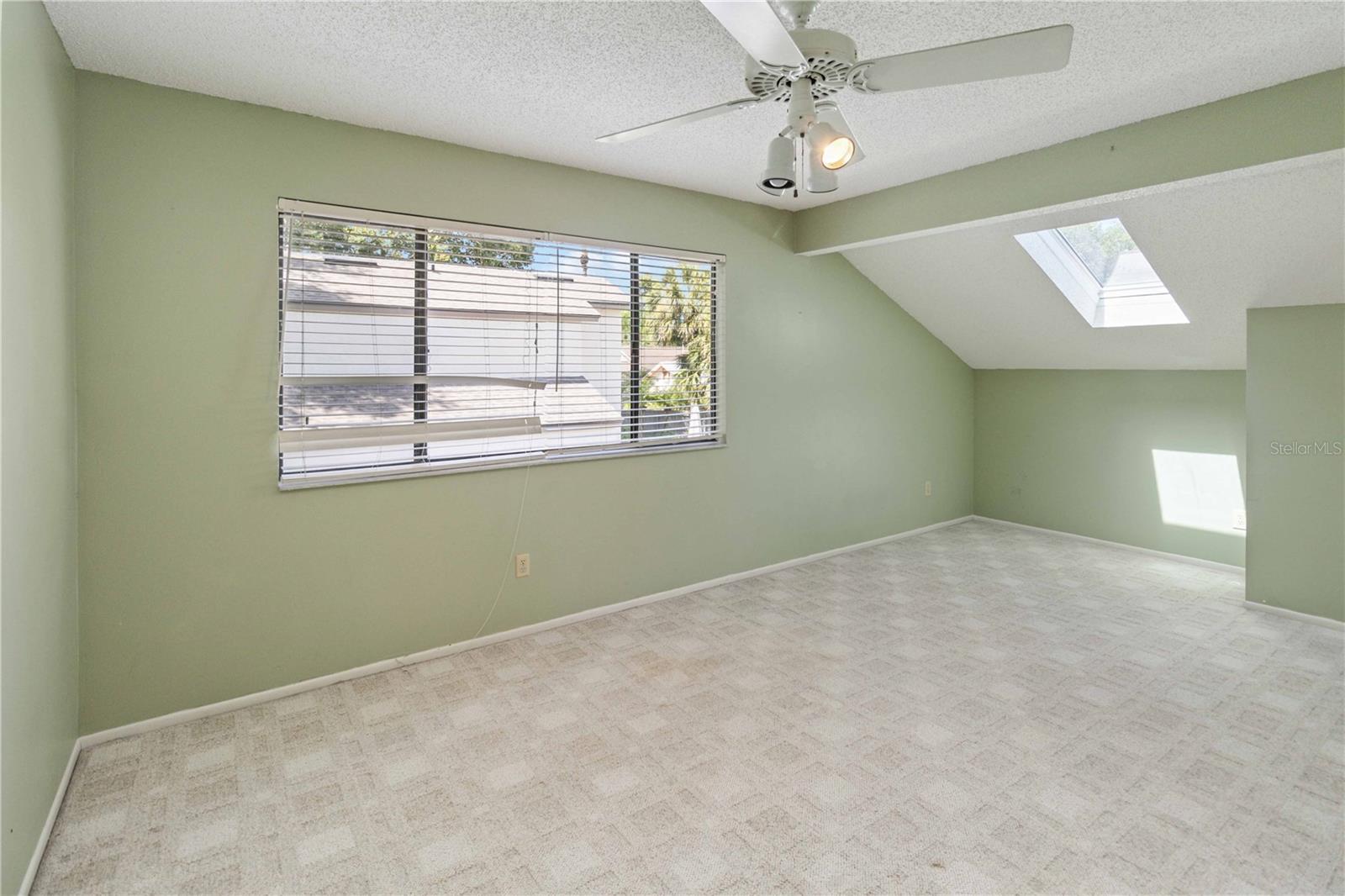 Image 18 of 27 For 610 Torrey Oaks Court