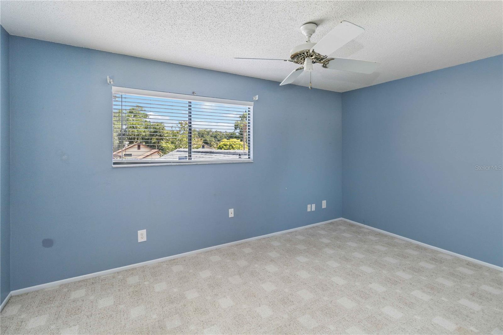 Image 20 of 27 For 610 Torrey Oaks Court