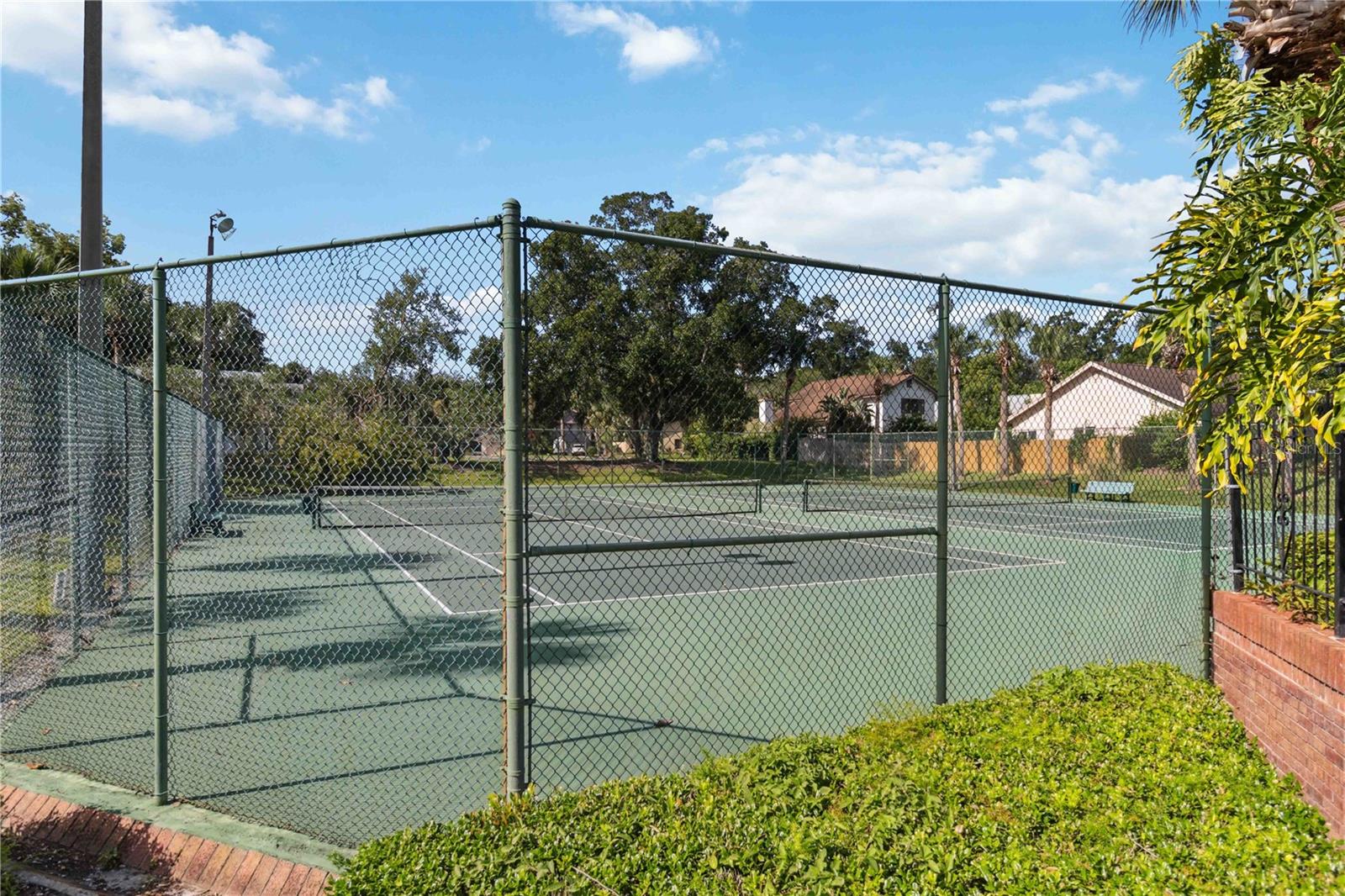 Image 26 of 27 For 610 Torrey Oaks Court