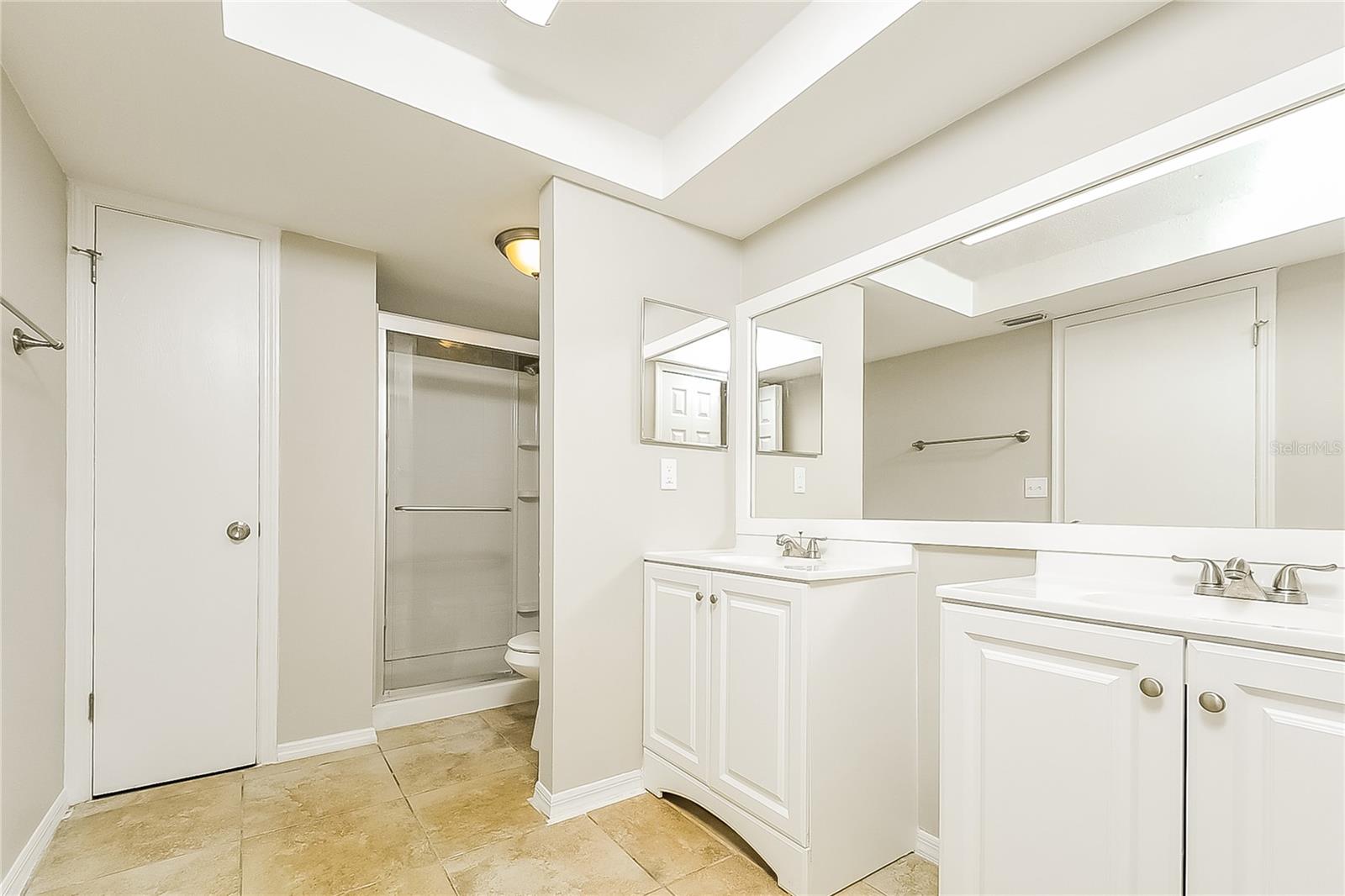 Image 12 of 18 For 2902 Ripplewood Drive