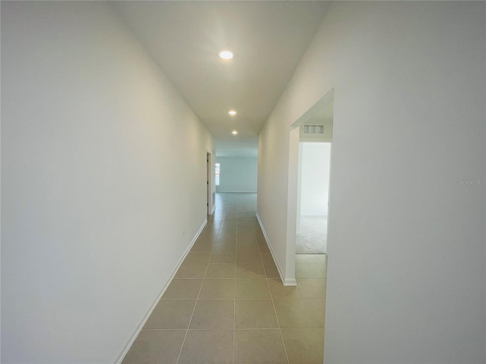 Image 4 of 22 For 1282 Belle Isle Lane