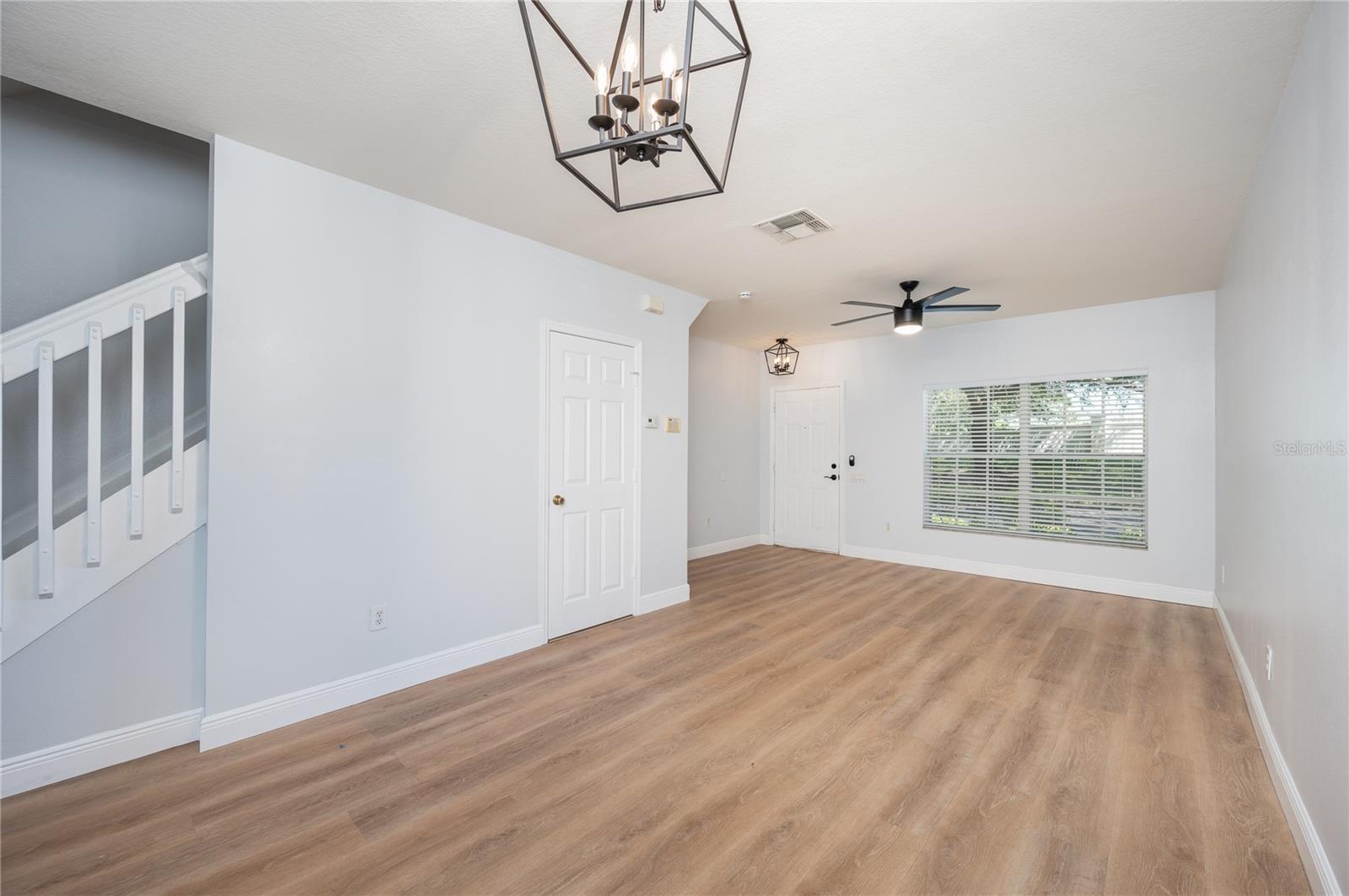 Image 10 of 29 For 1150 Vineland Place