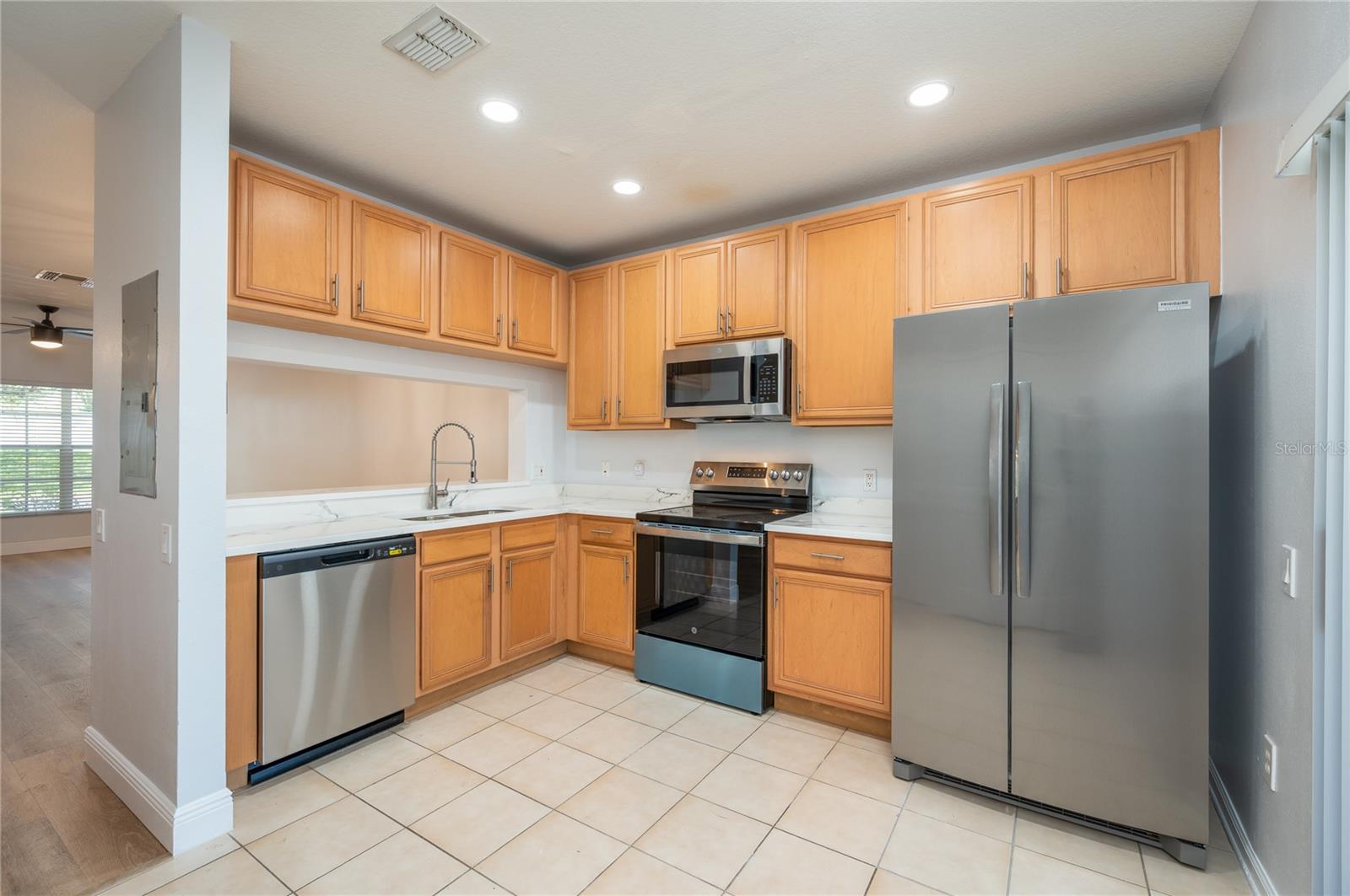 Image 12 of 29 For 1150 Vineland Place